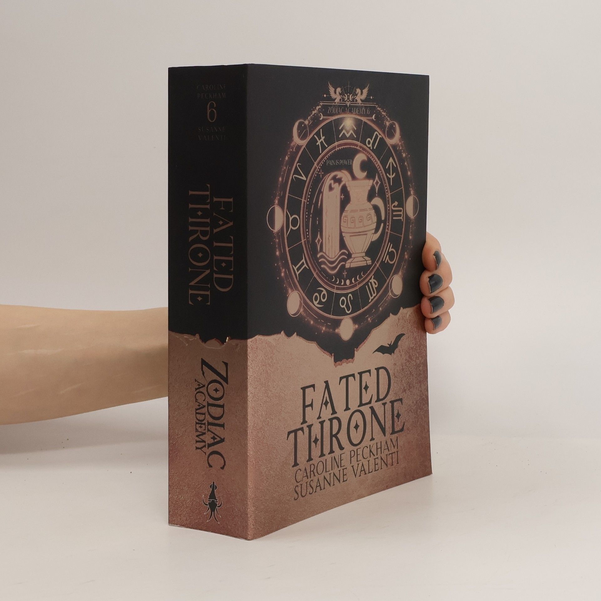Caroline Peckham Zodiac Academy - 6: Fated Throne