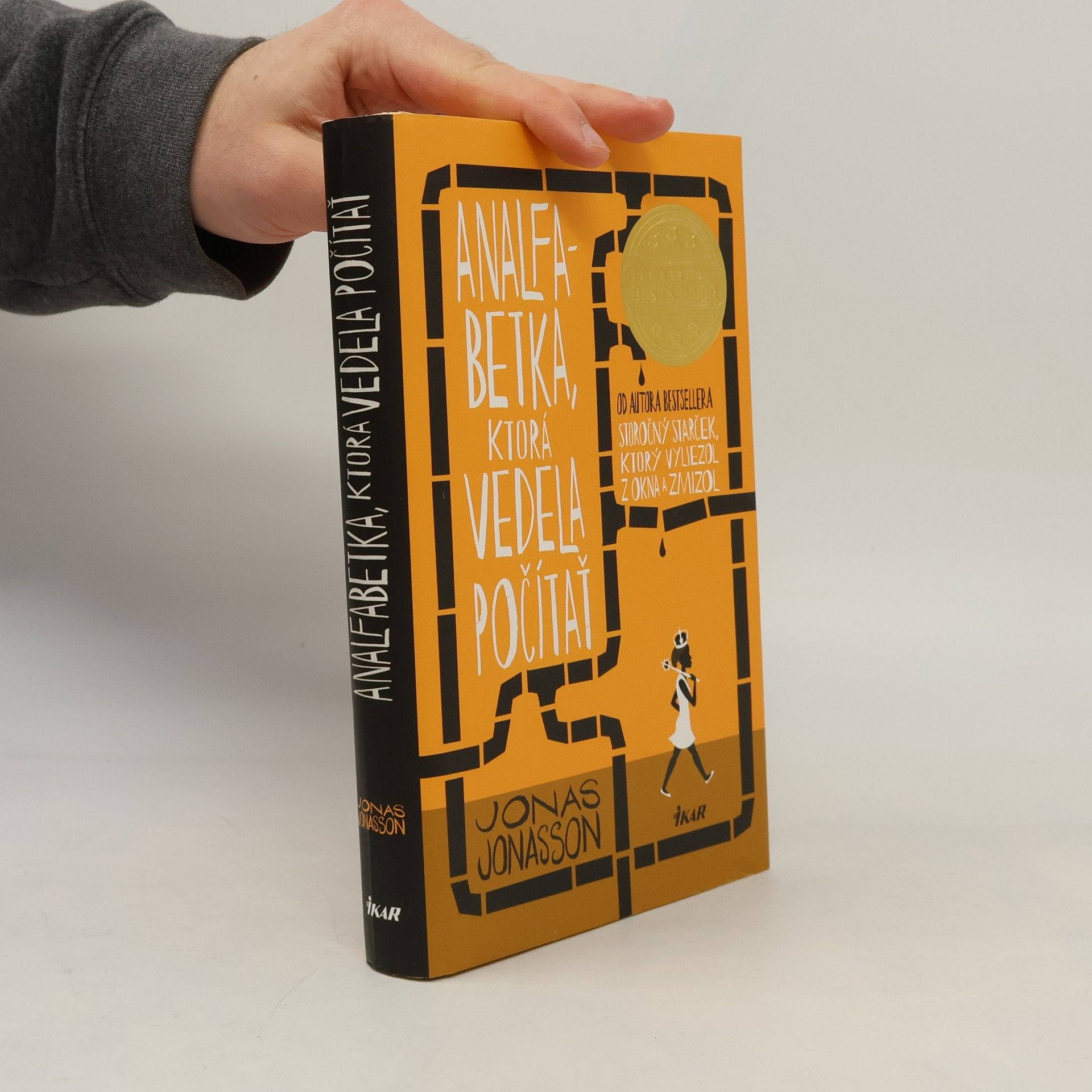 Jonas Jonasson Analfabetka, ktorá vedela počítať