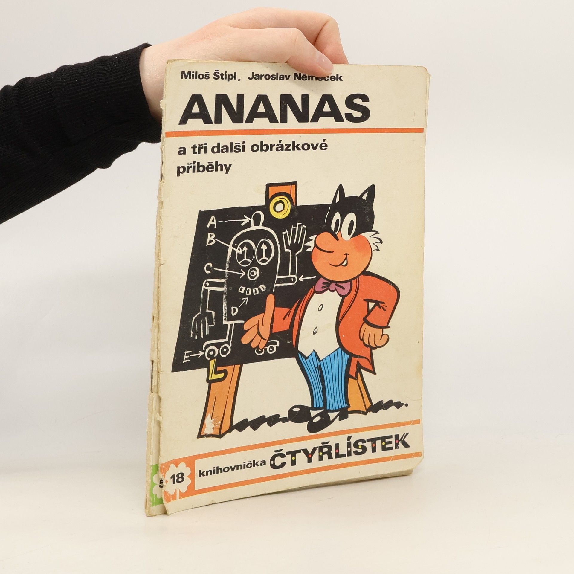 Jaroslav Němeček Čtyřlístek 18. Ananas a tři další obrázkové příběhy