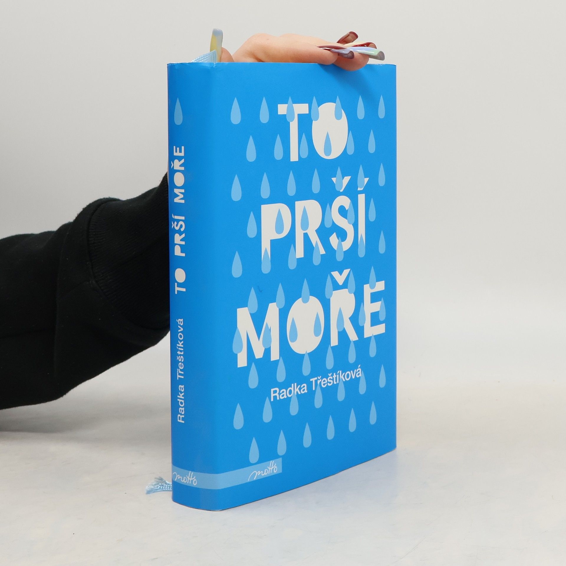 Radka Třeštíková To prší moře