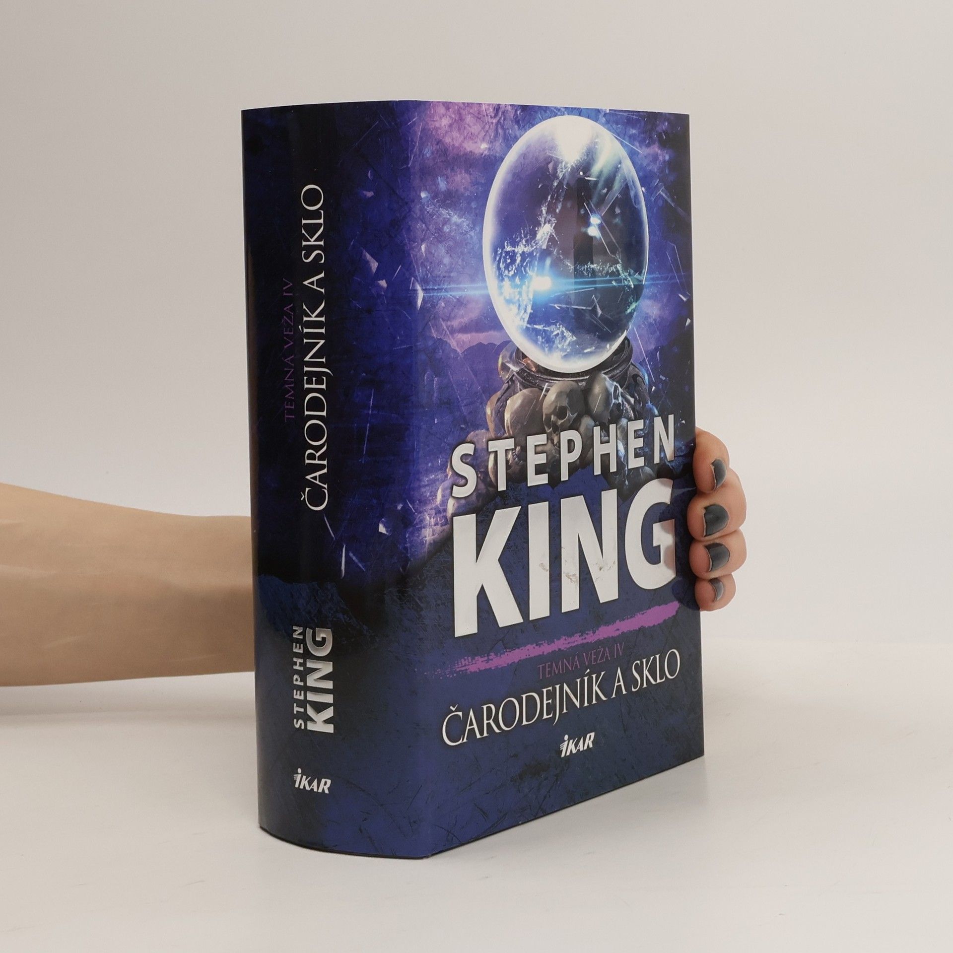 Stephen King Čarodejník a sklo