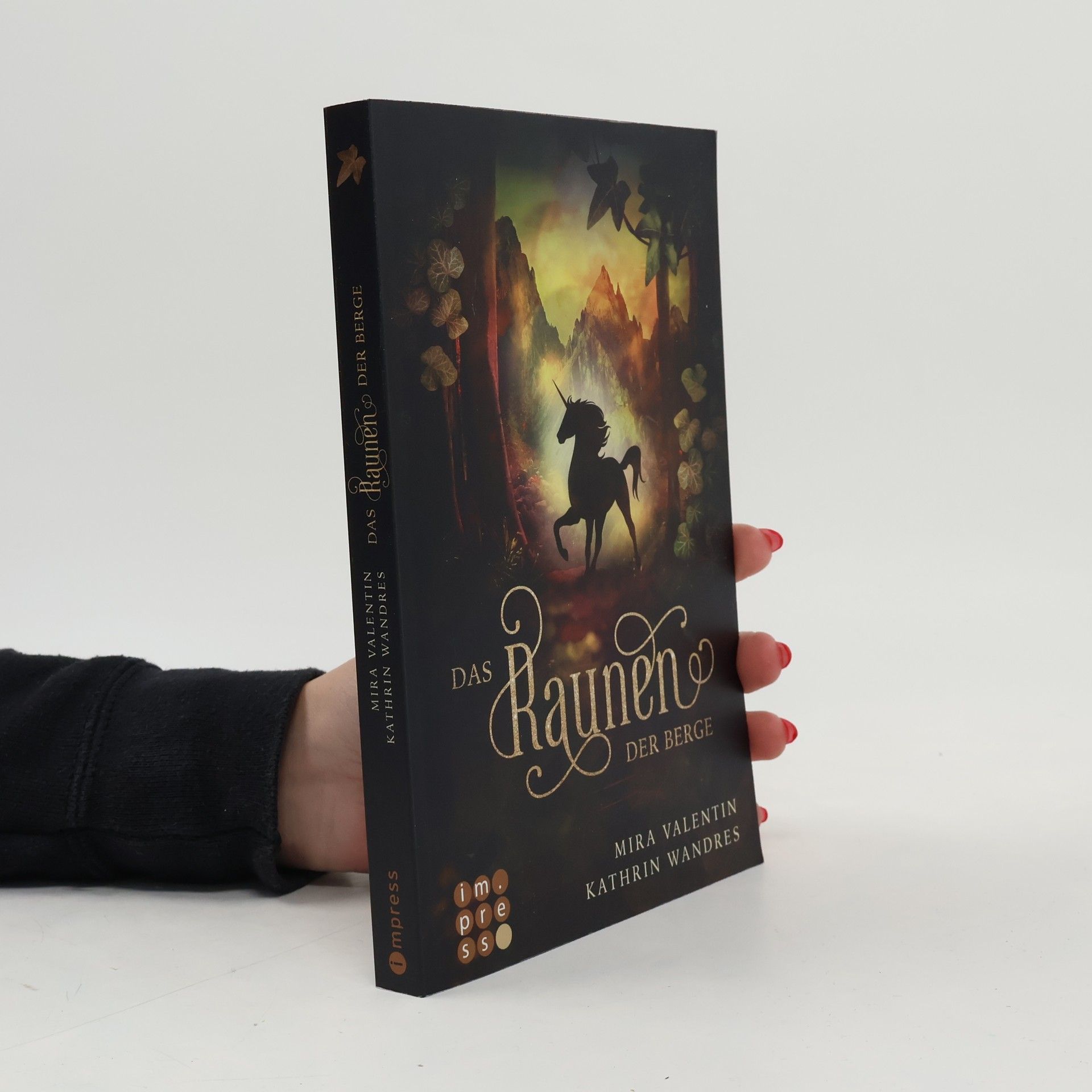 Mira Valentin Das Raunen der Berge