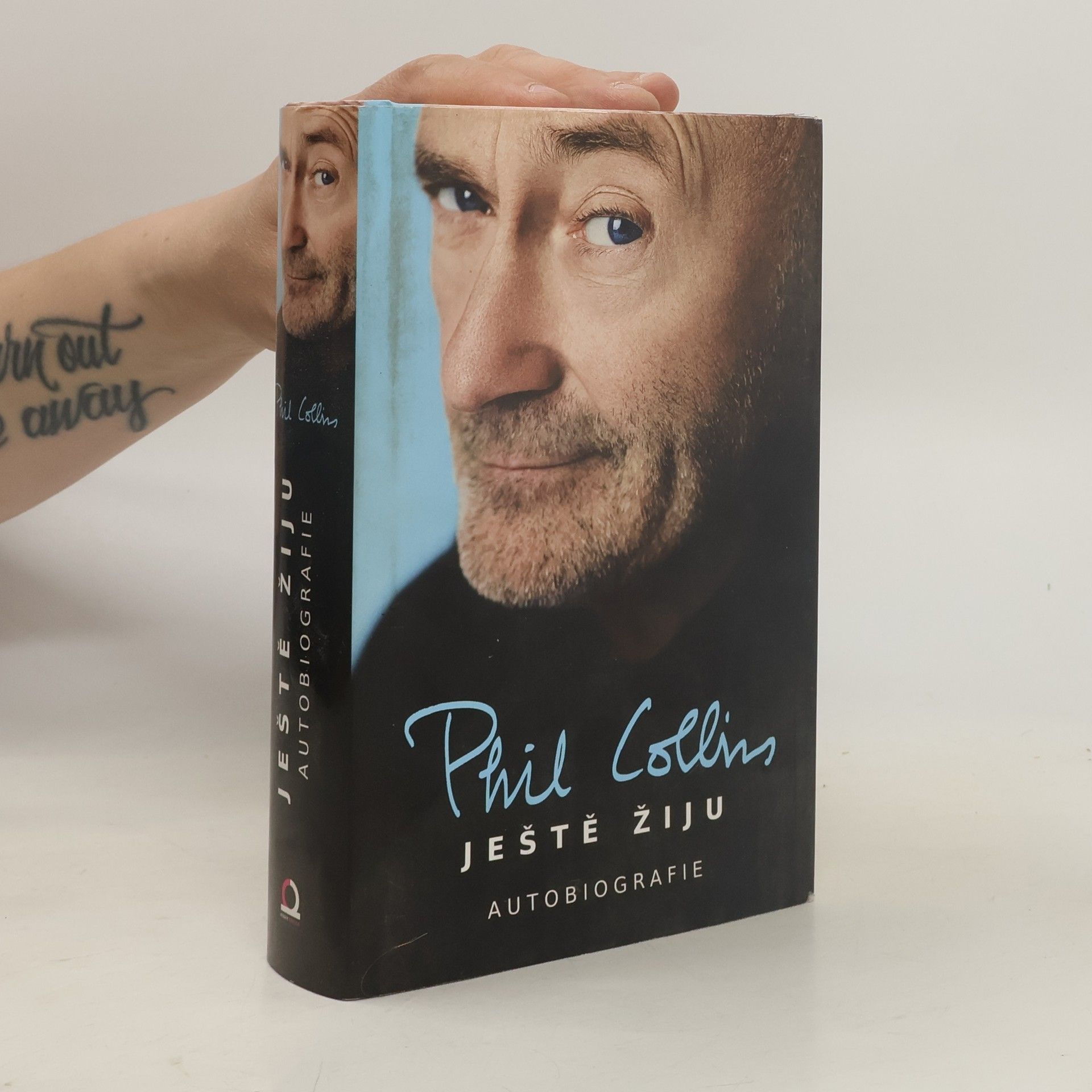 Phil Collins Ještě žiju : autobiografie