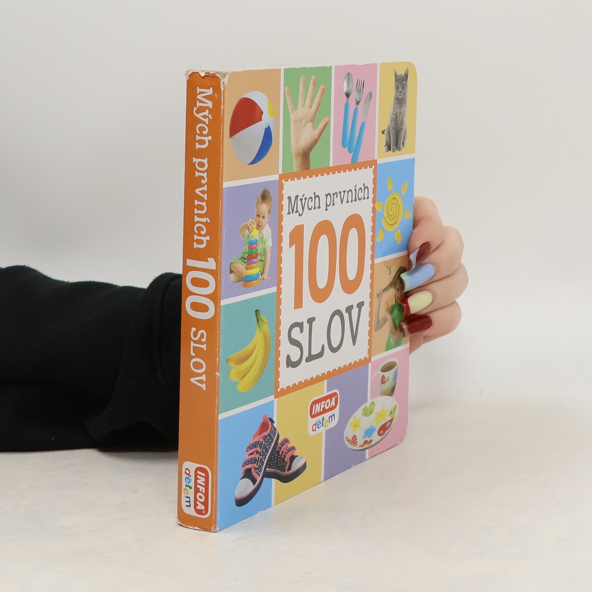kolektiv Mých prvních 100 slov
