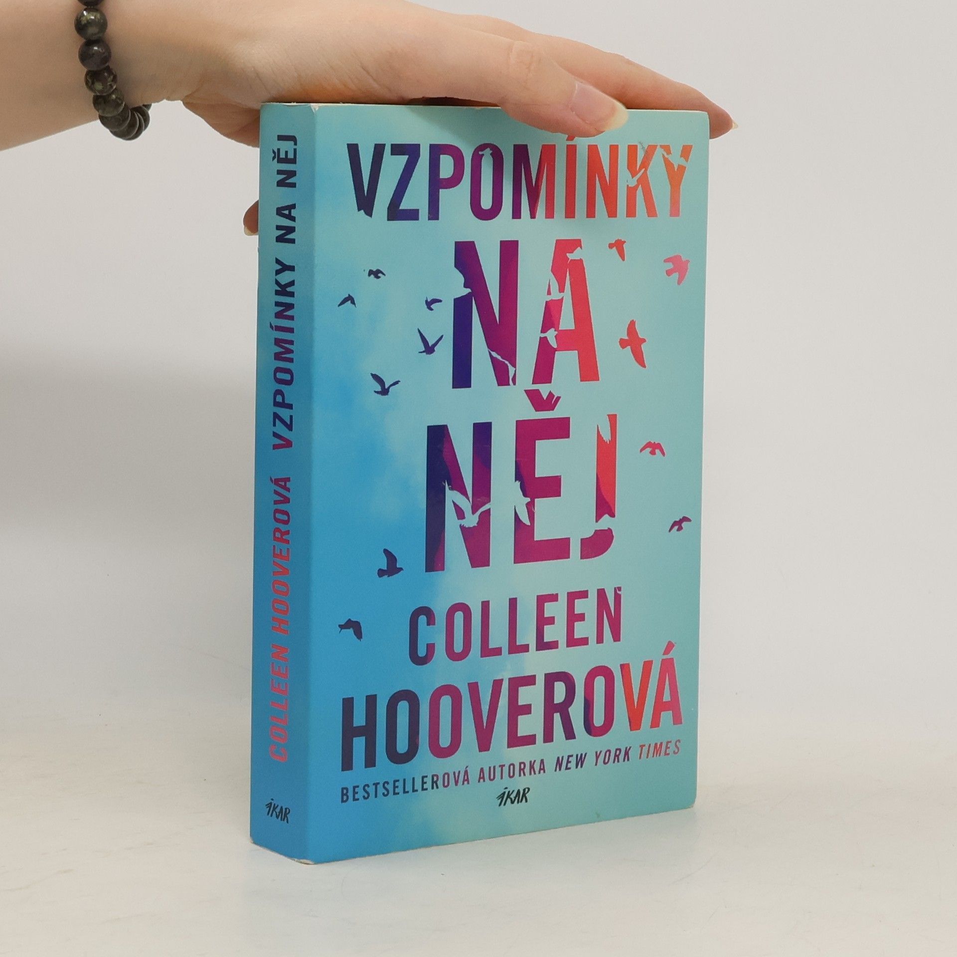 Colleen Hoover Vzpomínky na něj