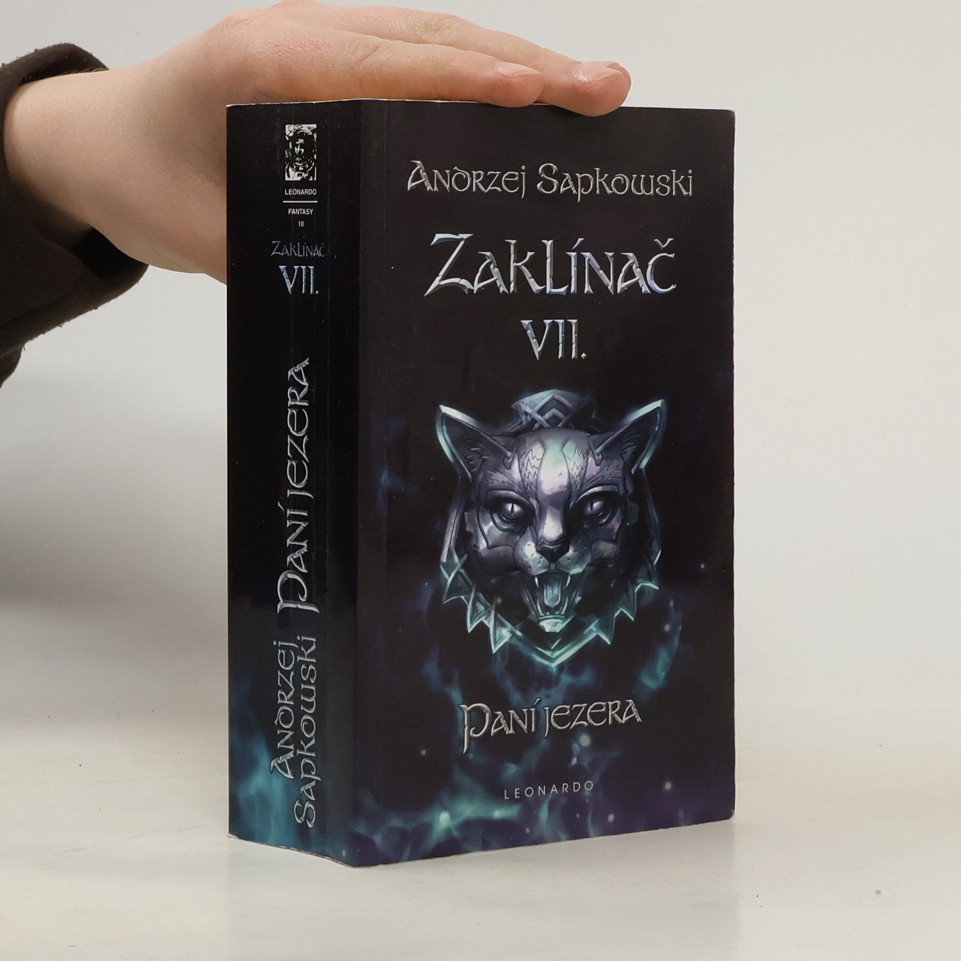 Andrzej Sapkowski Zaklínač VII. Paní jezera