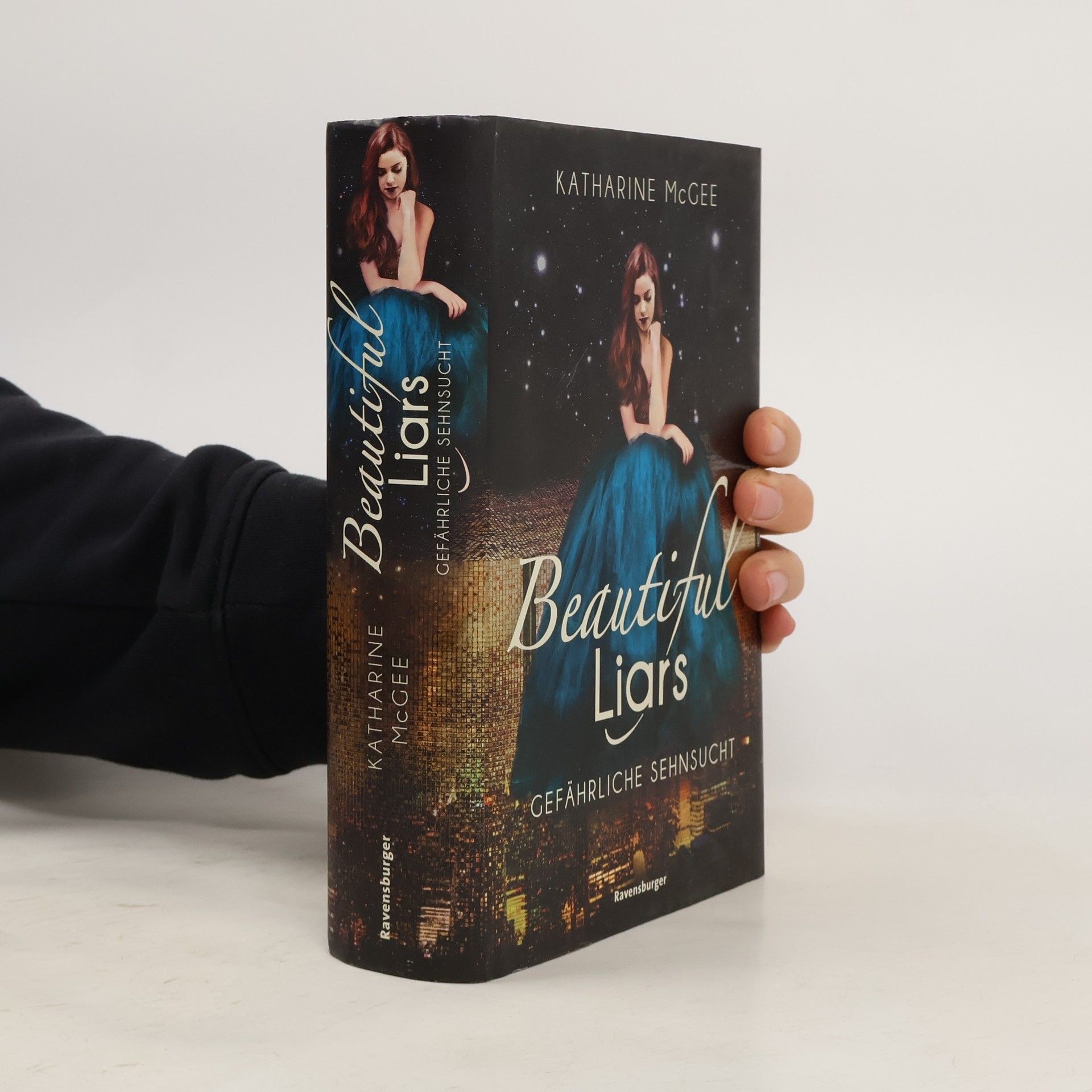 Katharine McGee Gefährliche Sehnsucht