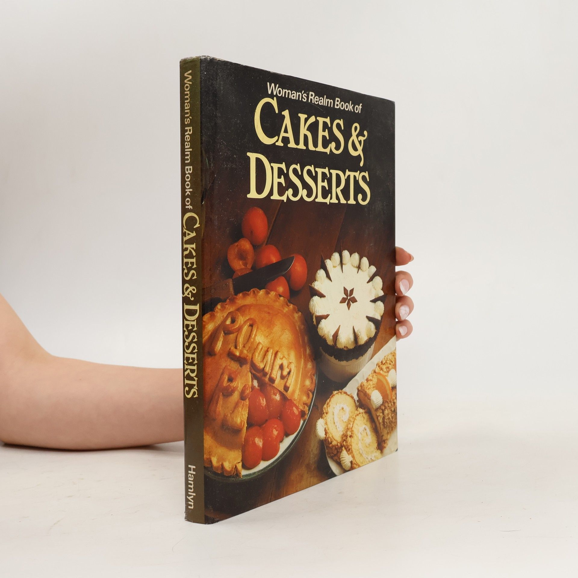 Autorenkollektiv Woman's Realm Book of Cakes & Desserts