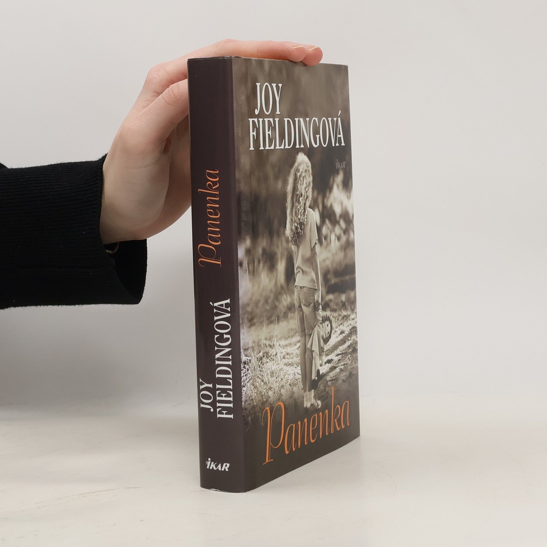 Joy Fielding Panenka