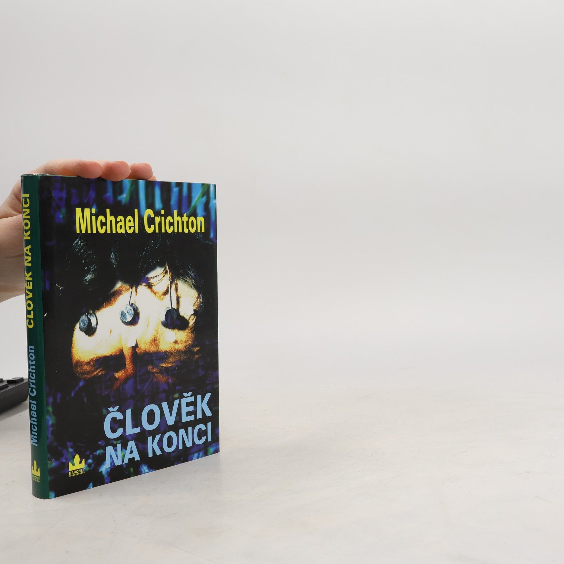 Michael Crichton Člověk na konci