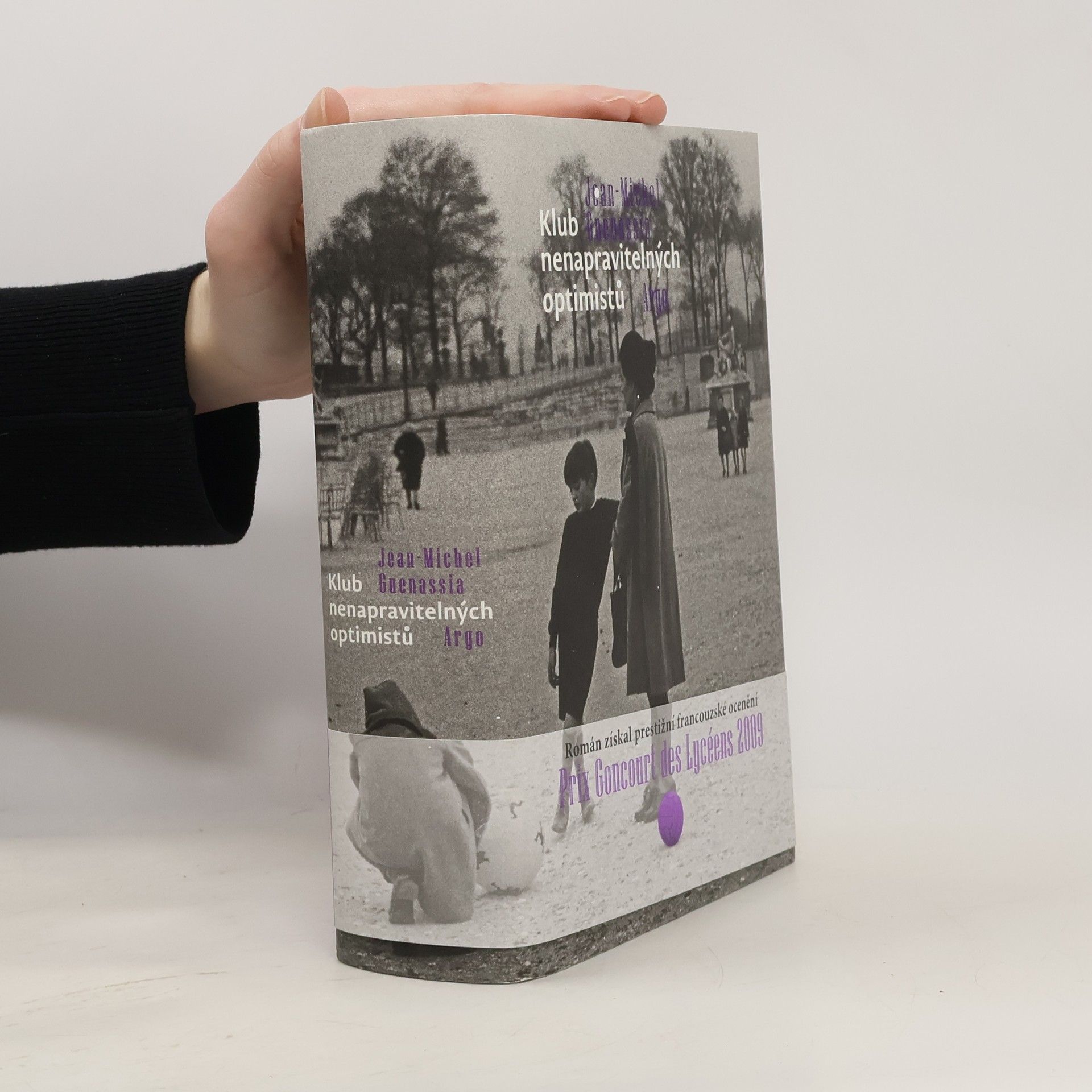 Jean-Michel Guenassia Klub nenapravitelných optimistů