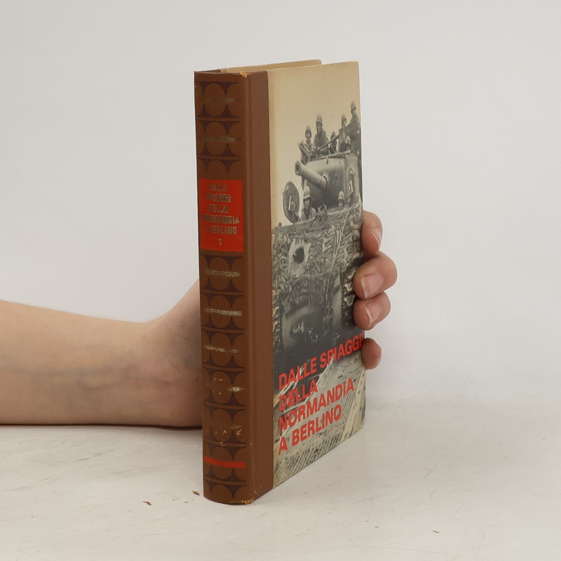 kolektiv Dalle spiagge della Normandia a Berlino