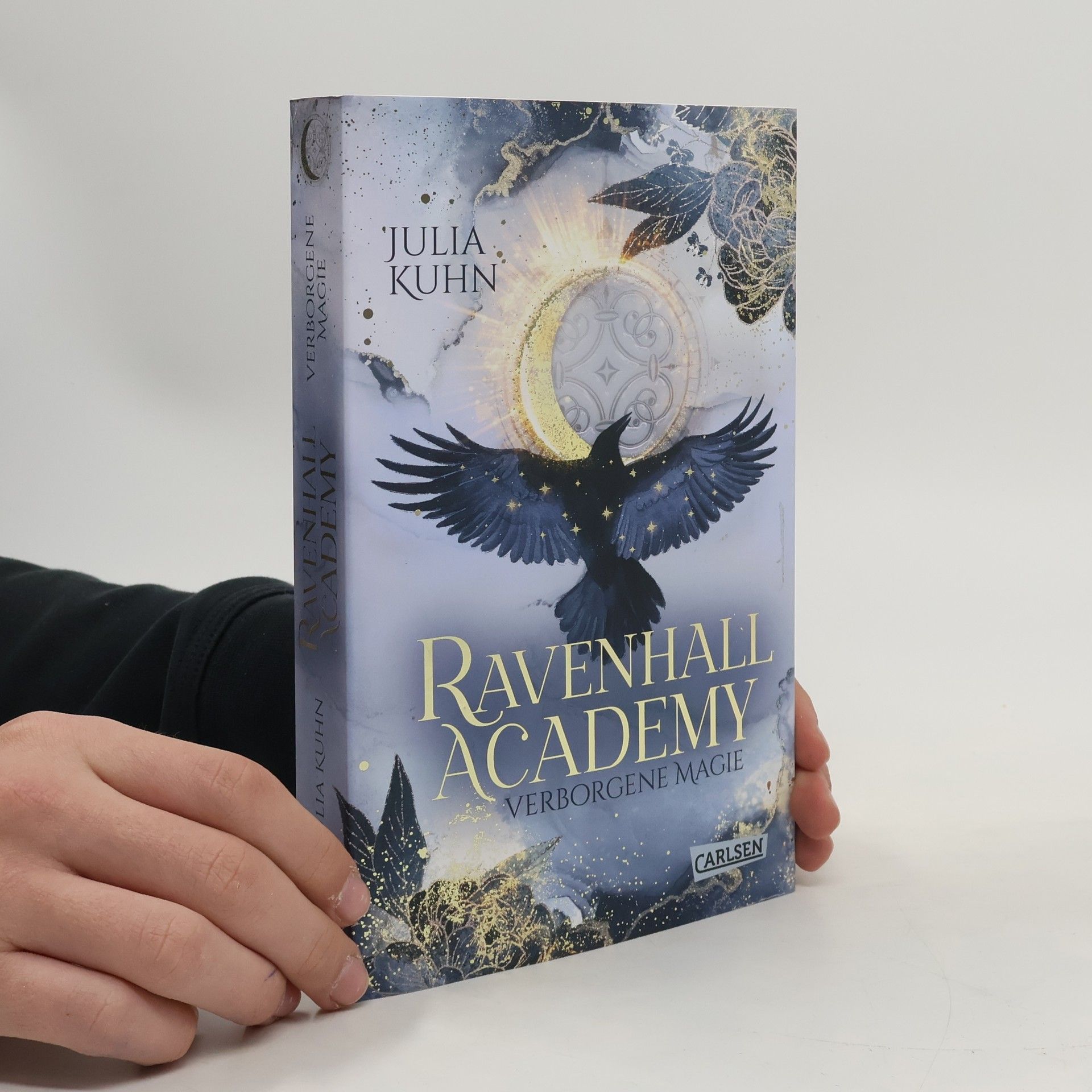 Julia Kuhn Ravenhall Academy 1: Verborgene Magie
