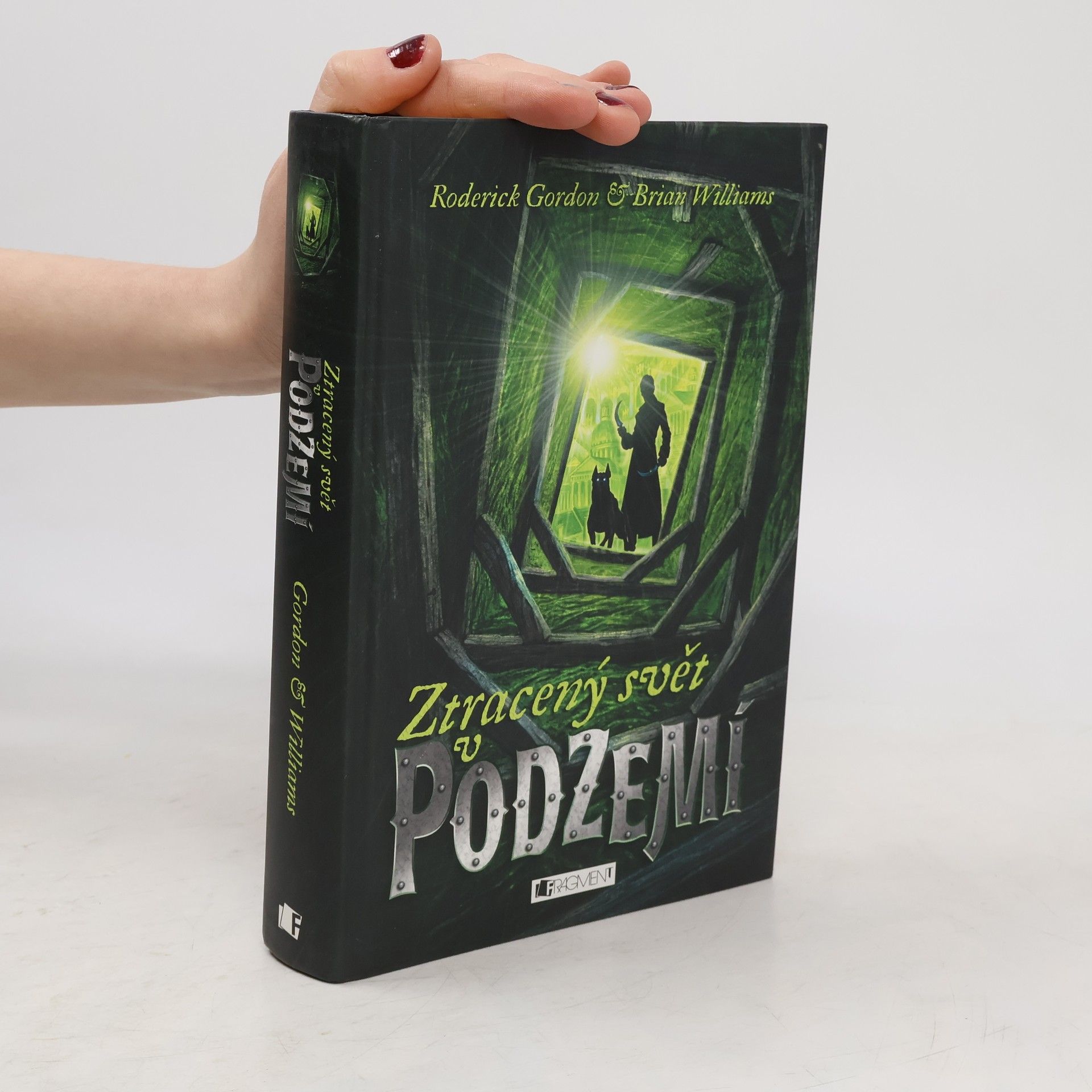 Roderick Gordon Ztracený svět v podzemí