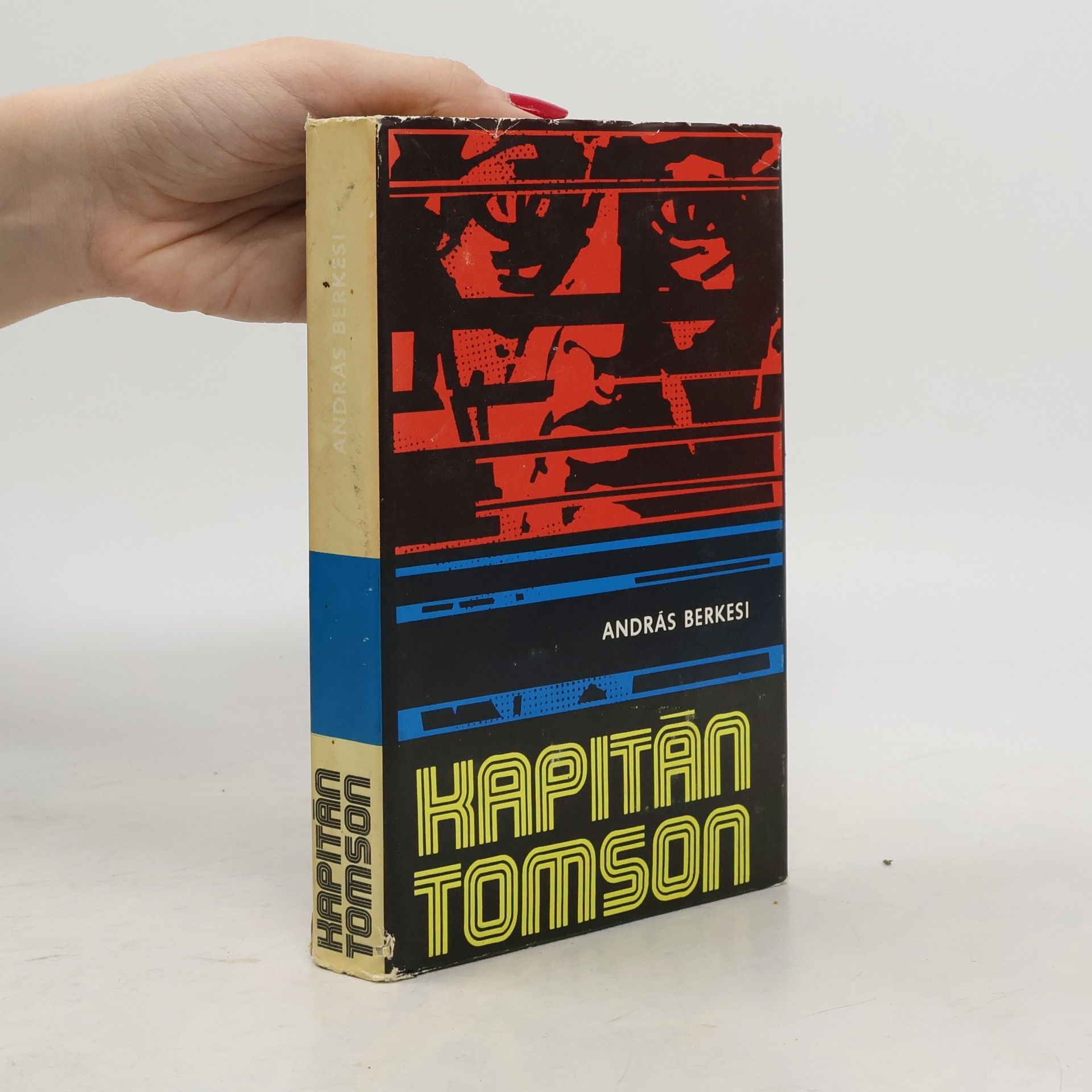 András Berkesi Kapitán Tomson