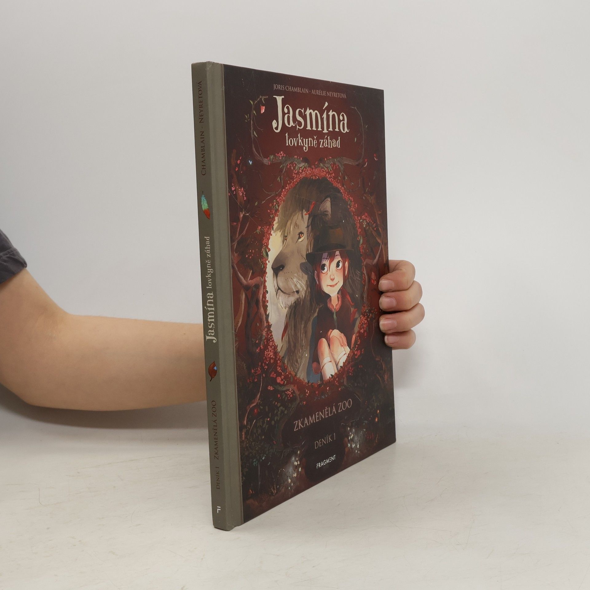 Joris Chamblain Jasmína lovkyně záhad: Zkamenělá zoo