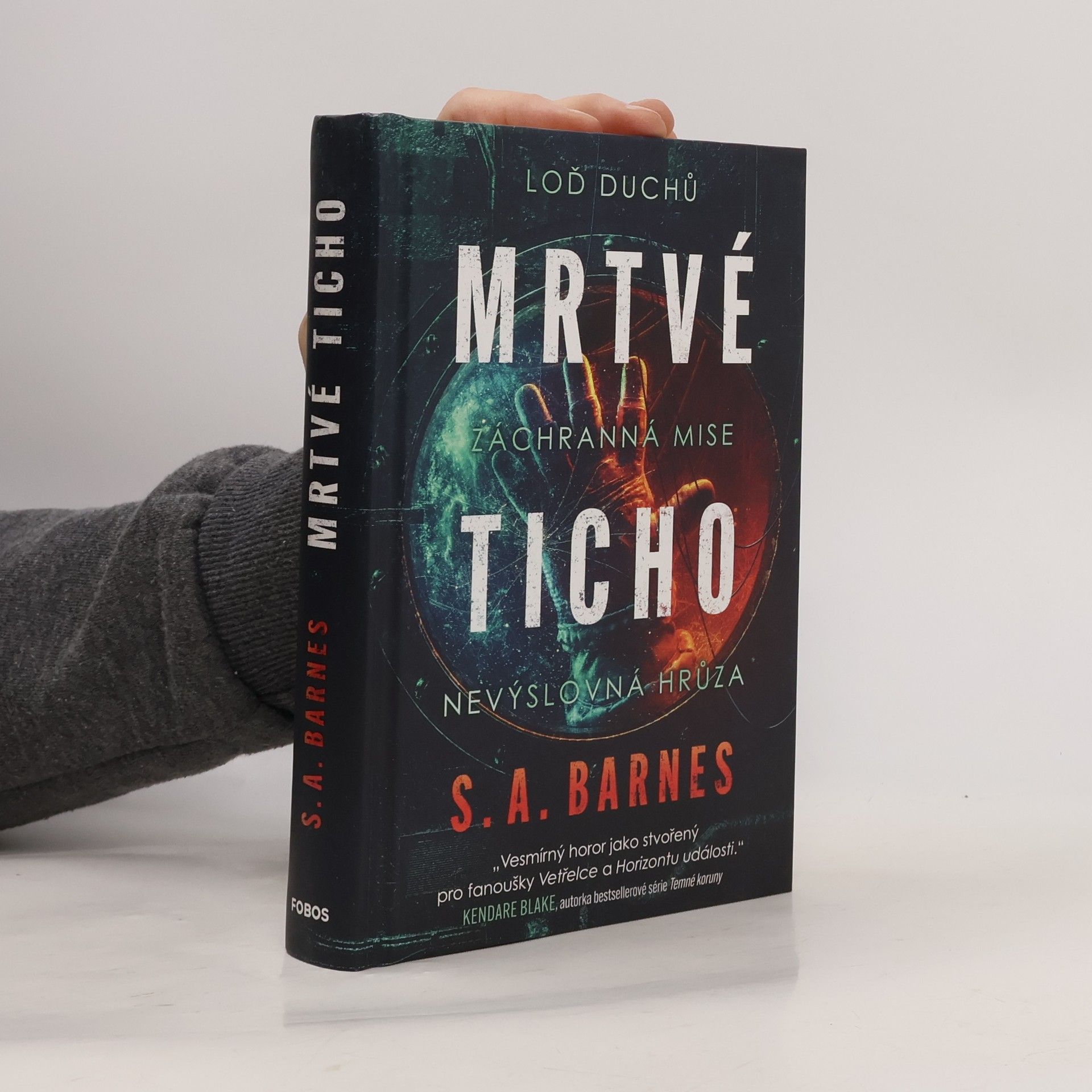 S. A. Barnes Mrtvé ticho