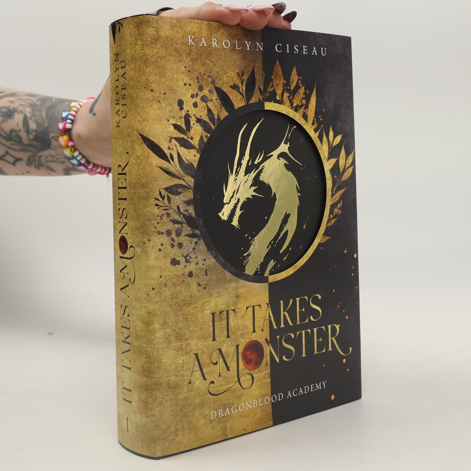 Karolyn Ciseau It Takes a Monster … Dragonblood Academy