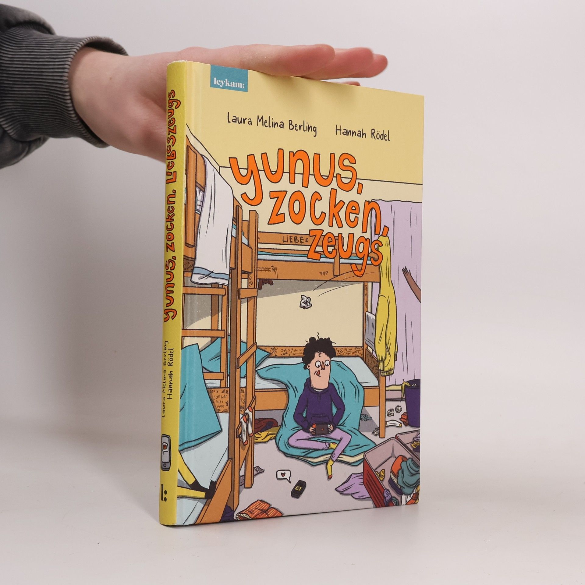 Laura Melina Berling Yunus, Zocken, Liebeszeugs