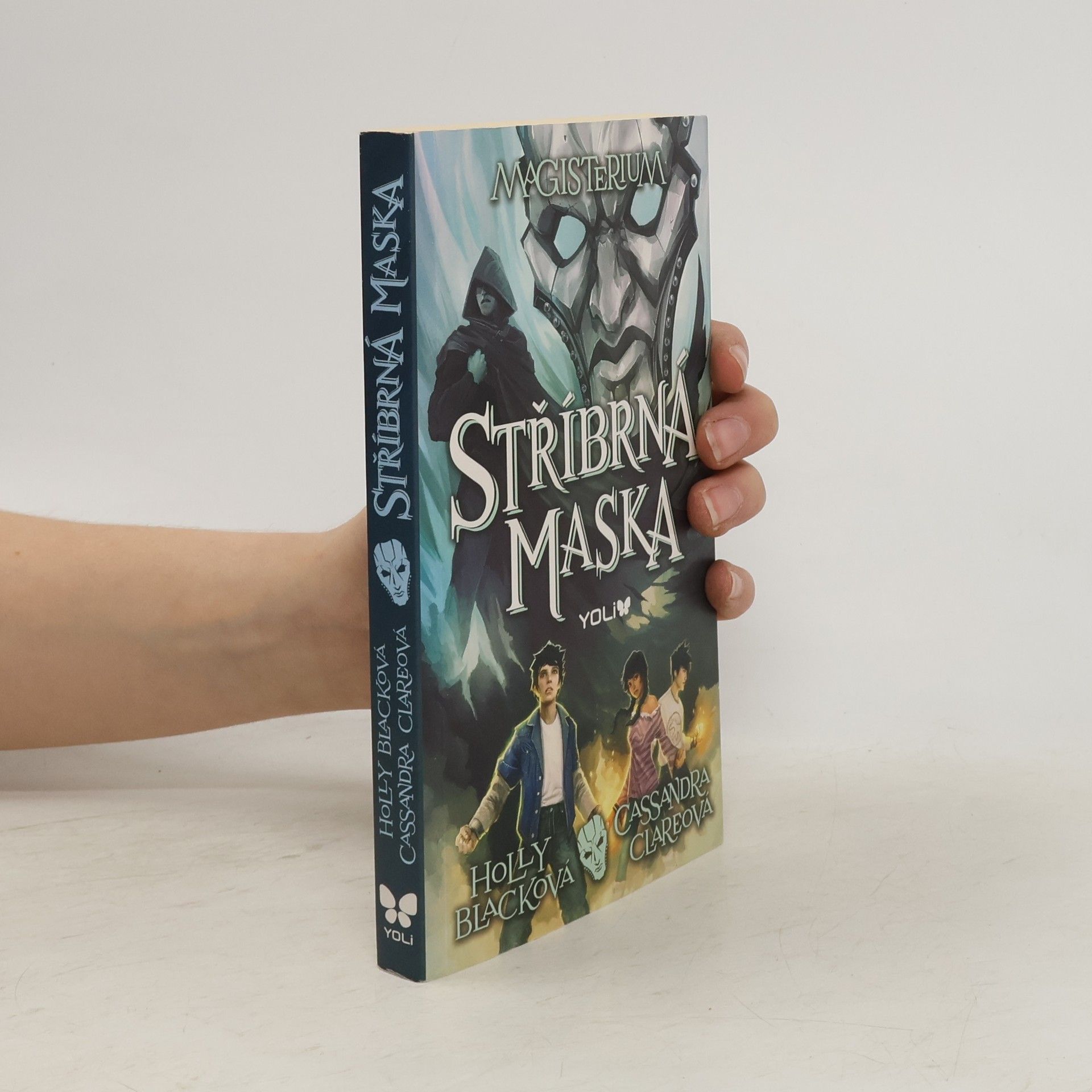 Holly Black Magisterium 4. Stříbrná maska