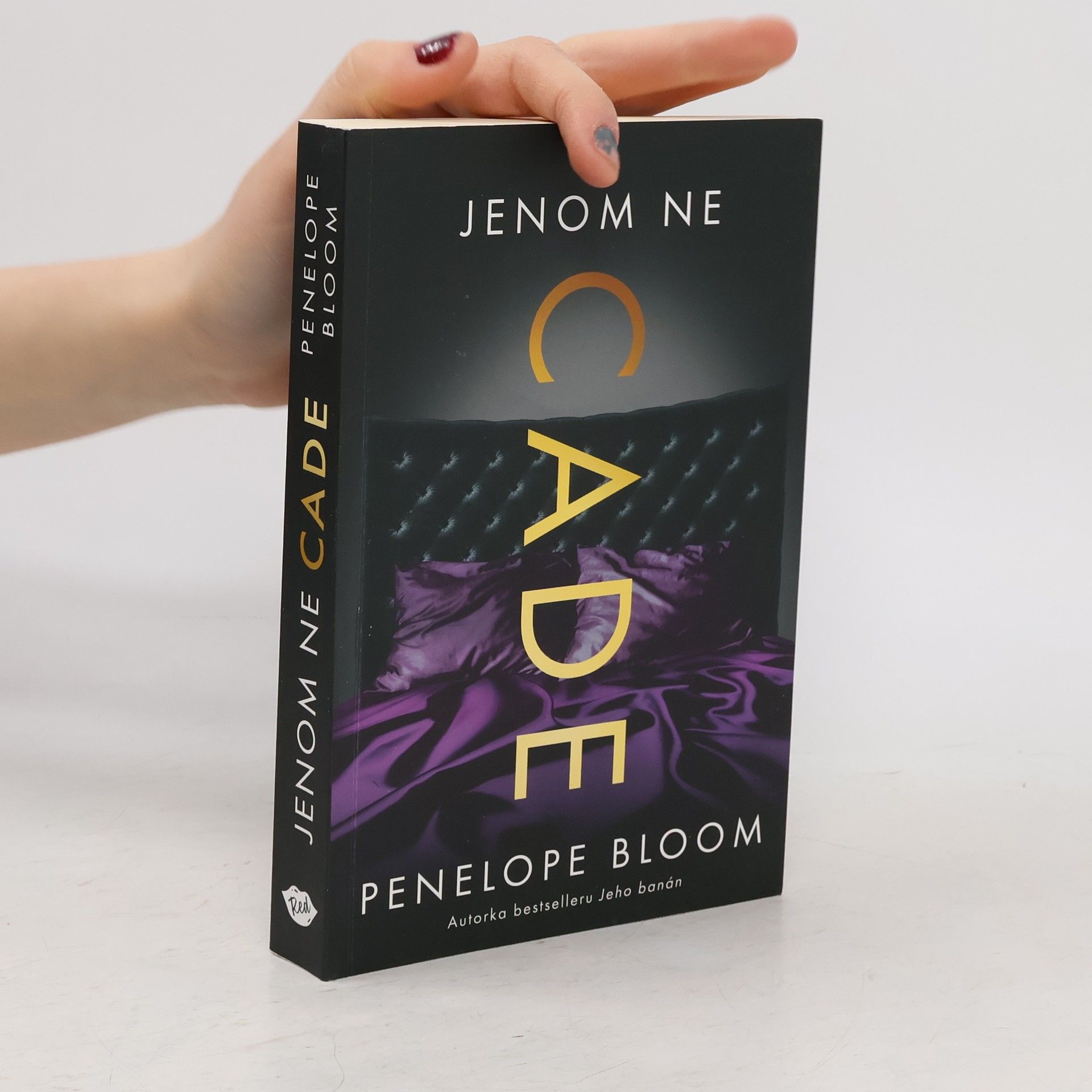 Penelope Bloom Jenom ne Cade