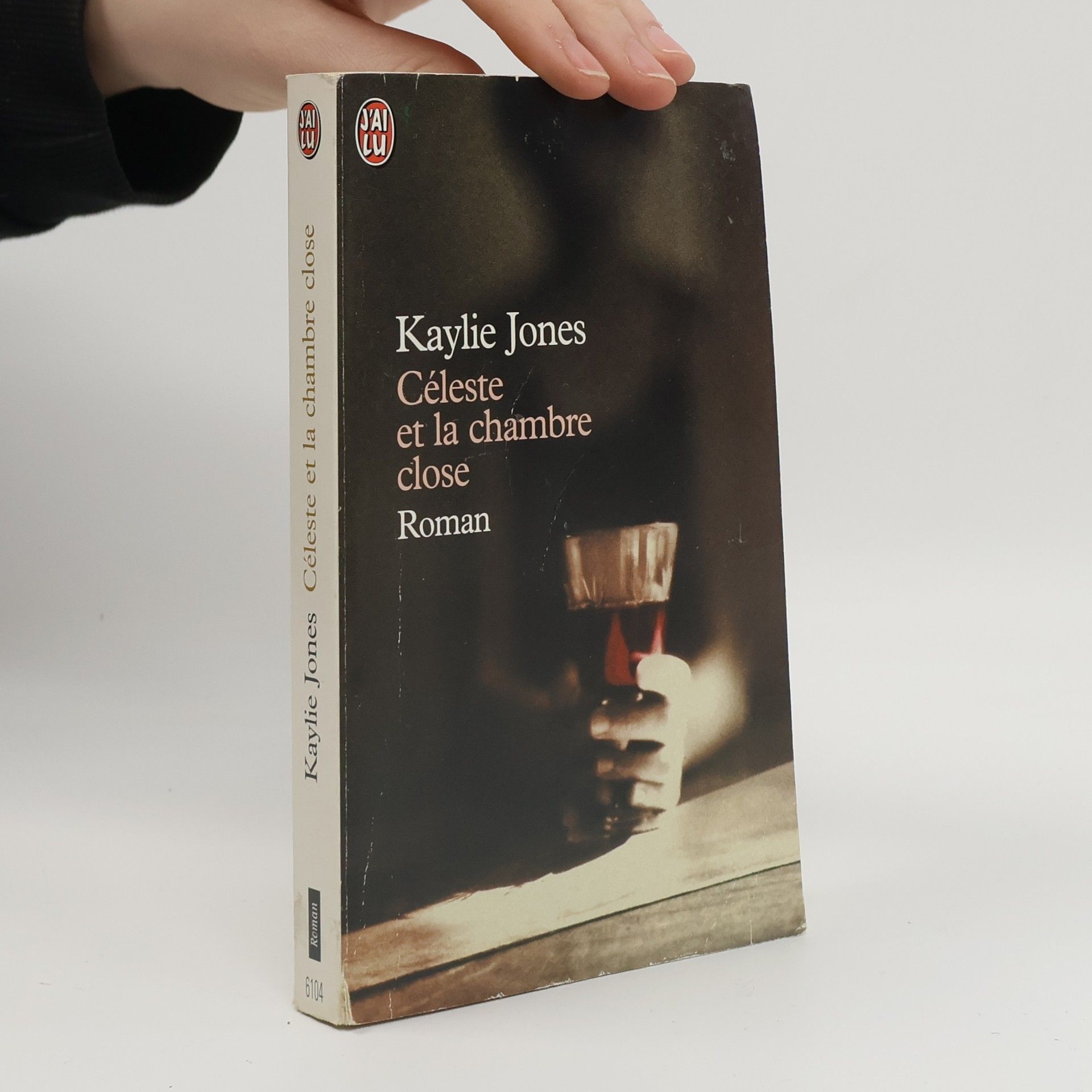 Kaylie Jones Céleste et la chambre close