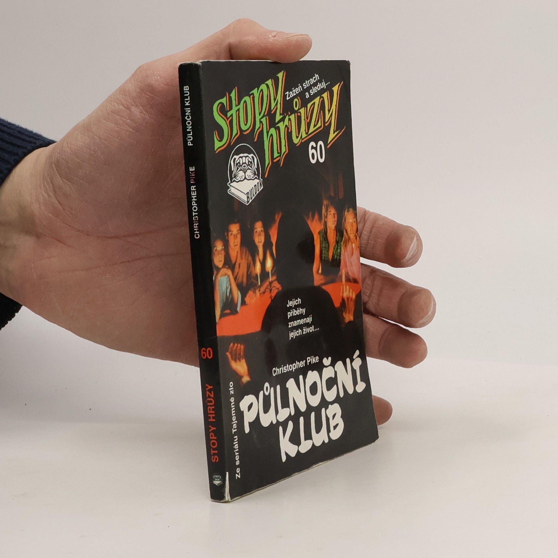 Christopher Pike Půlnoční klub, Stopy hrůzy 60