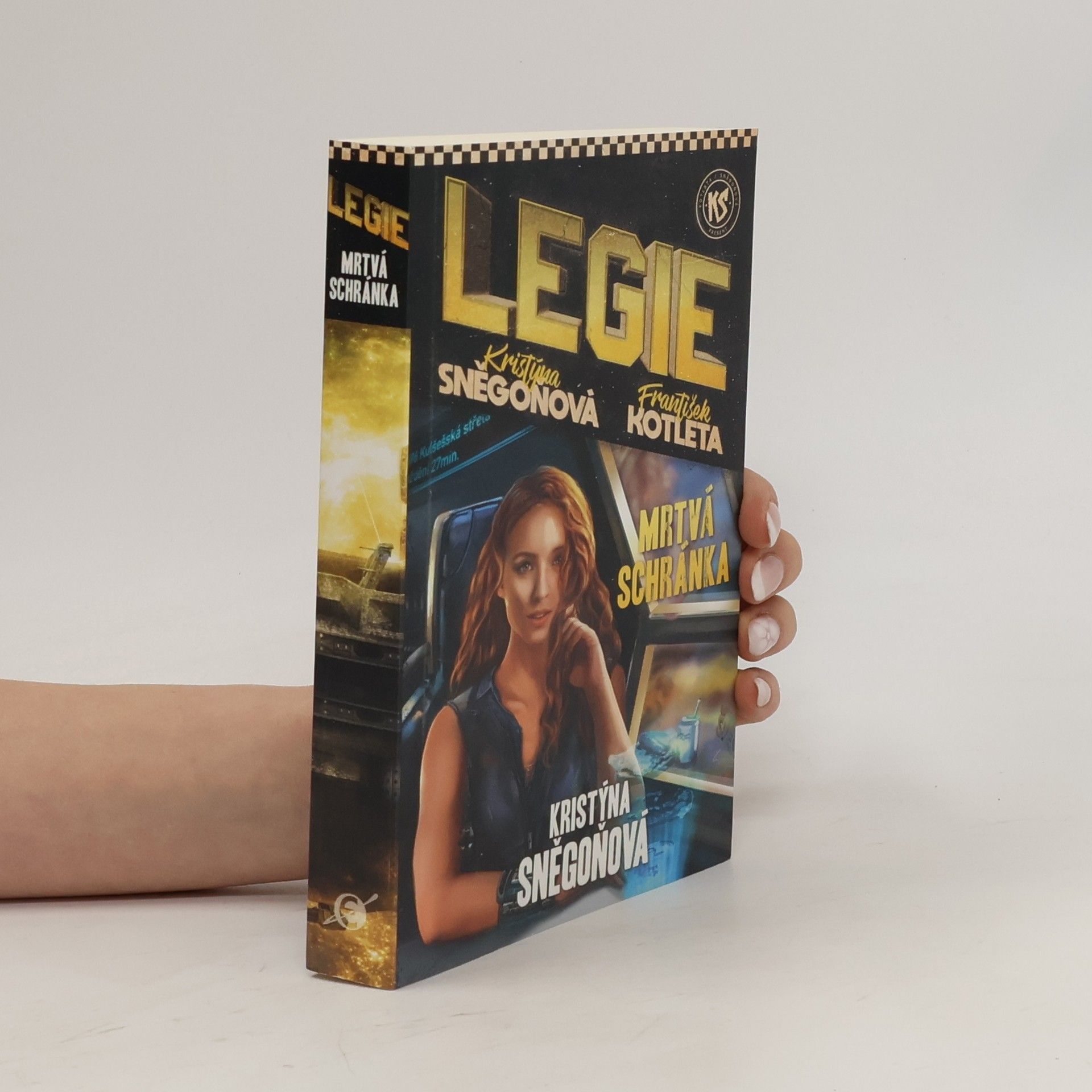 Kristýna Sněgoňová Legie. Mrtvá schránka