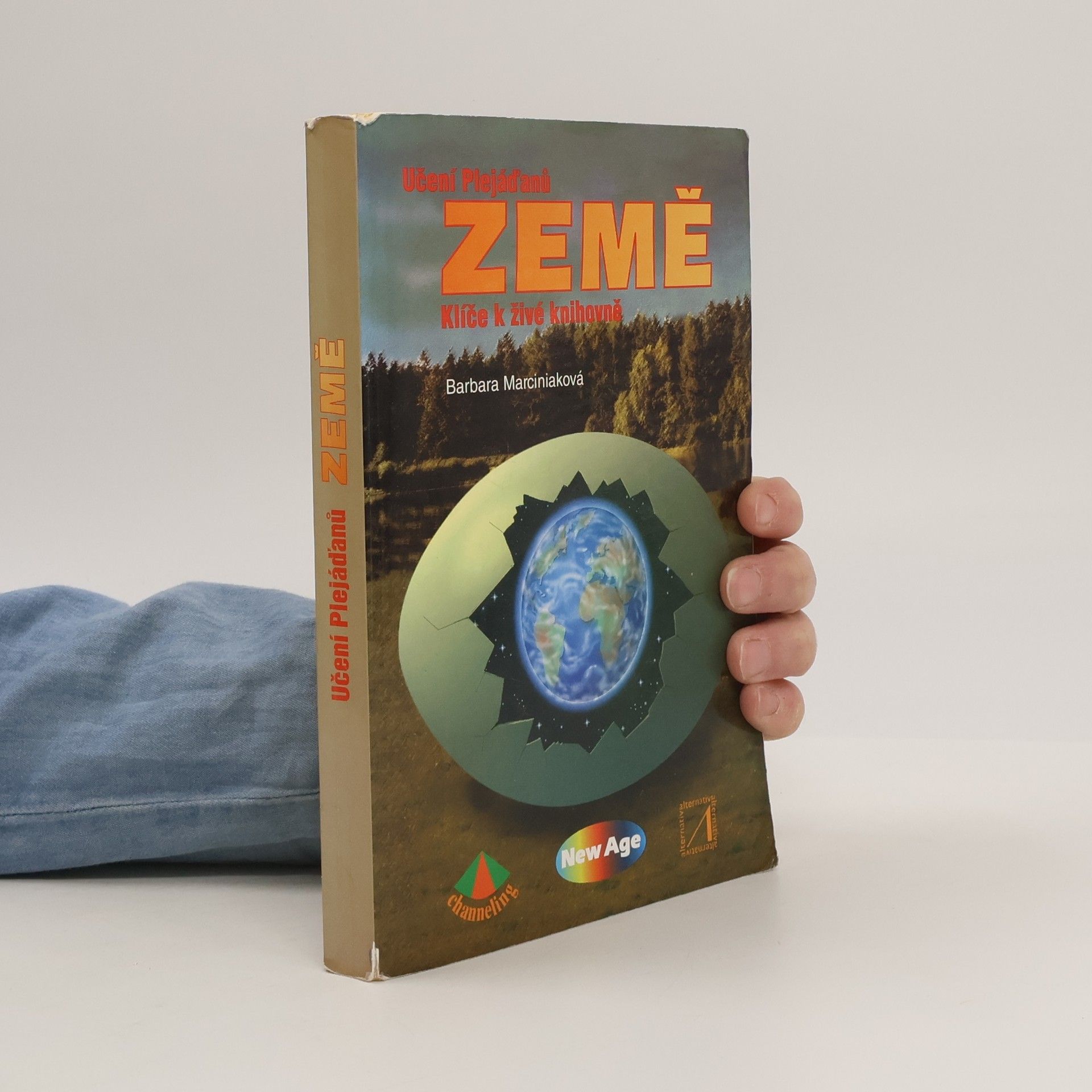 Barbara Marciniak Země