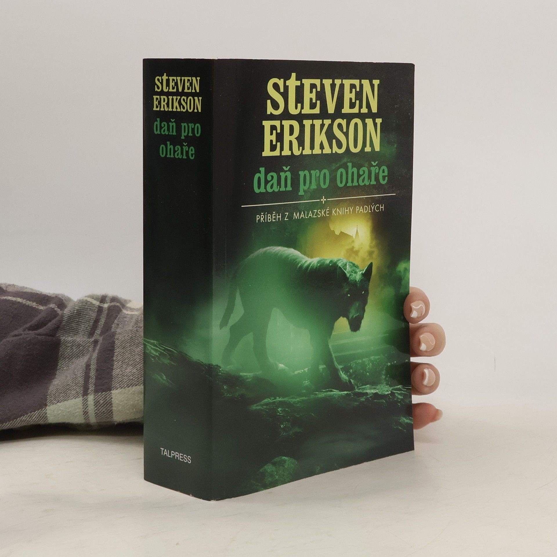 Steven Erikson Daň pro ohaře