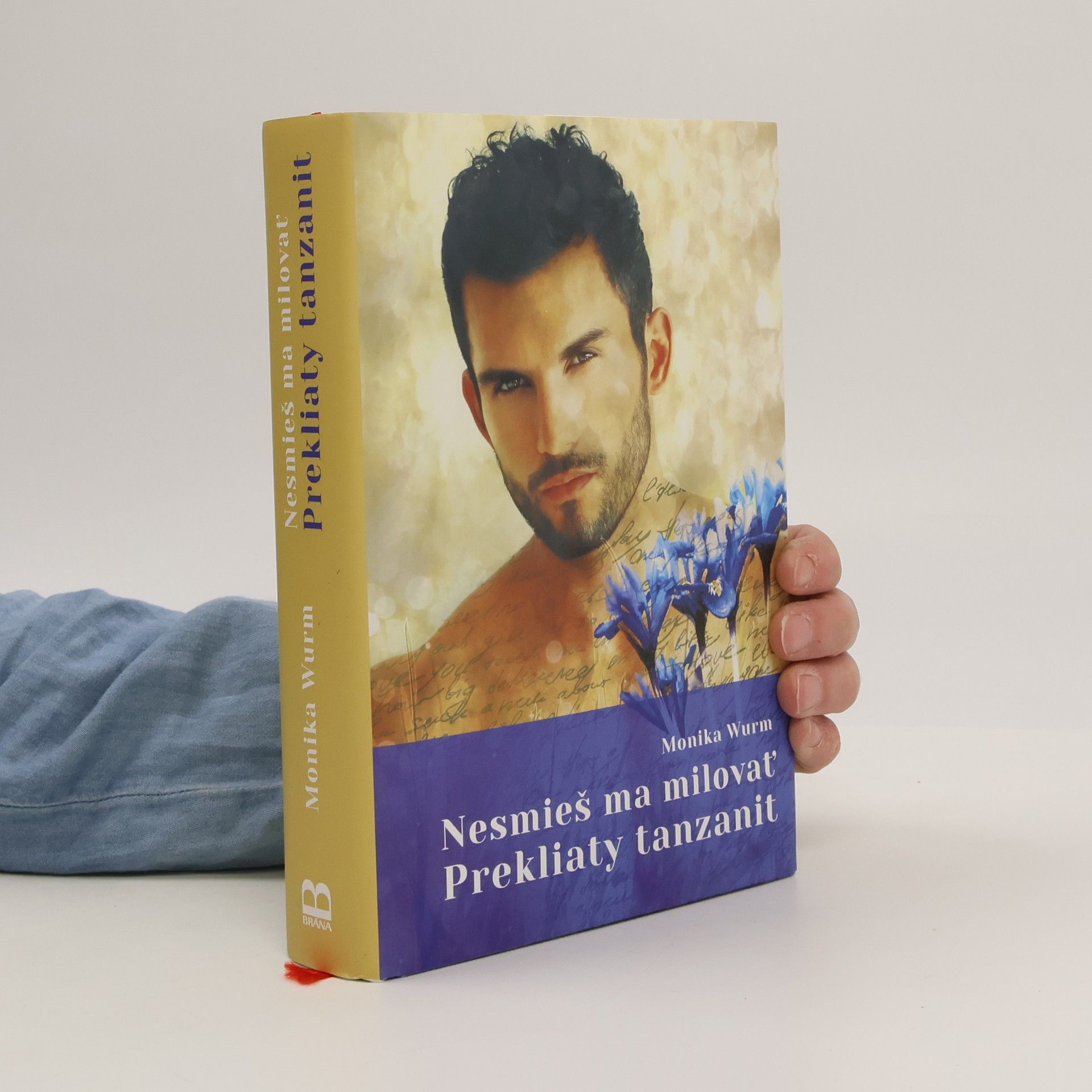 Monika Wurm Prekliaty tanzanit