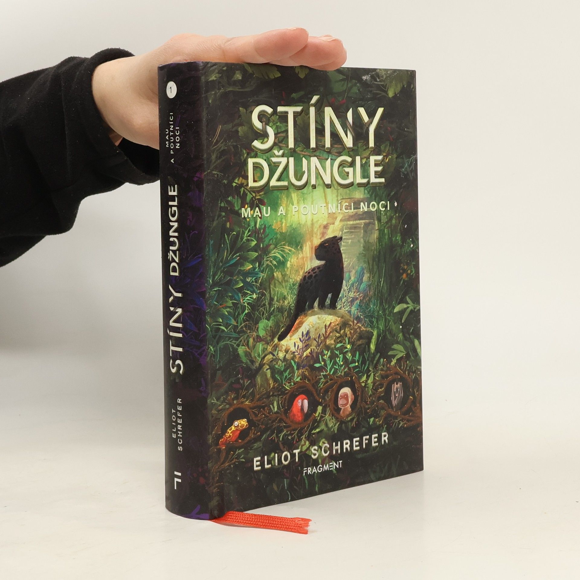 Eliot Schrefer Mau a poutníci noci