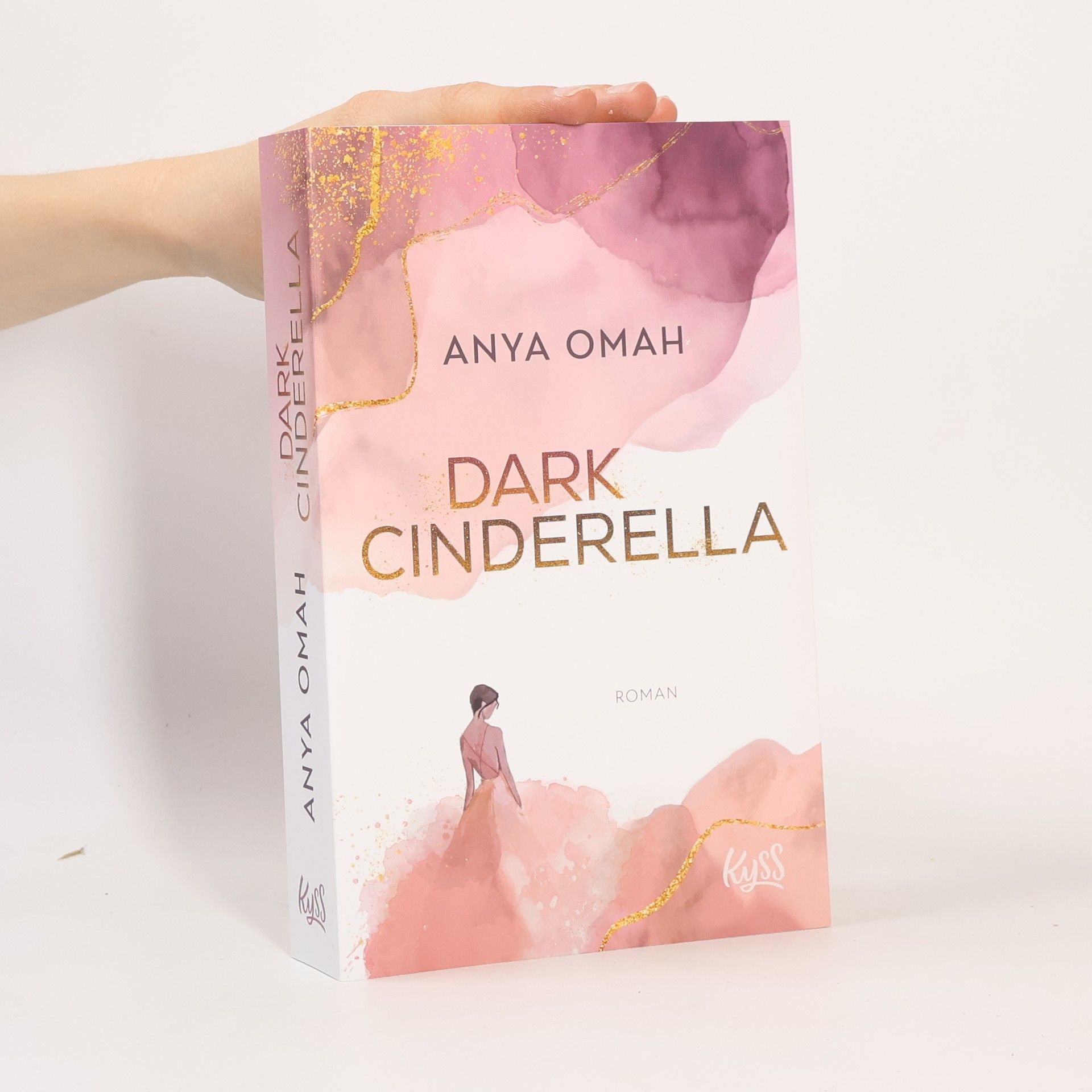 Anya Omah Dark Cinderella