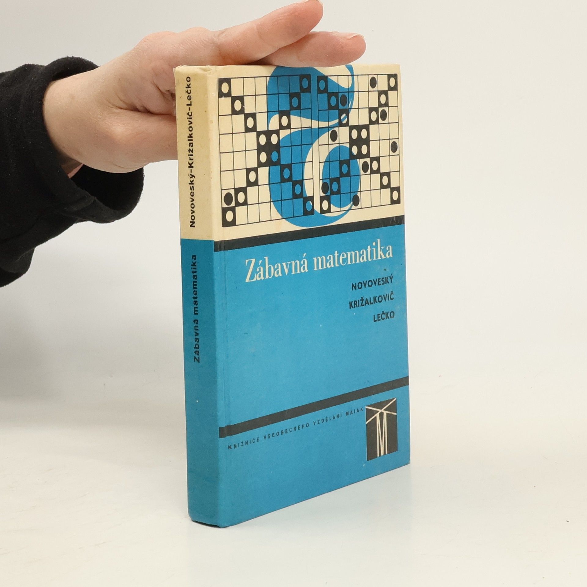 Štefan Novoveský Zábavná matematika