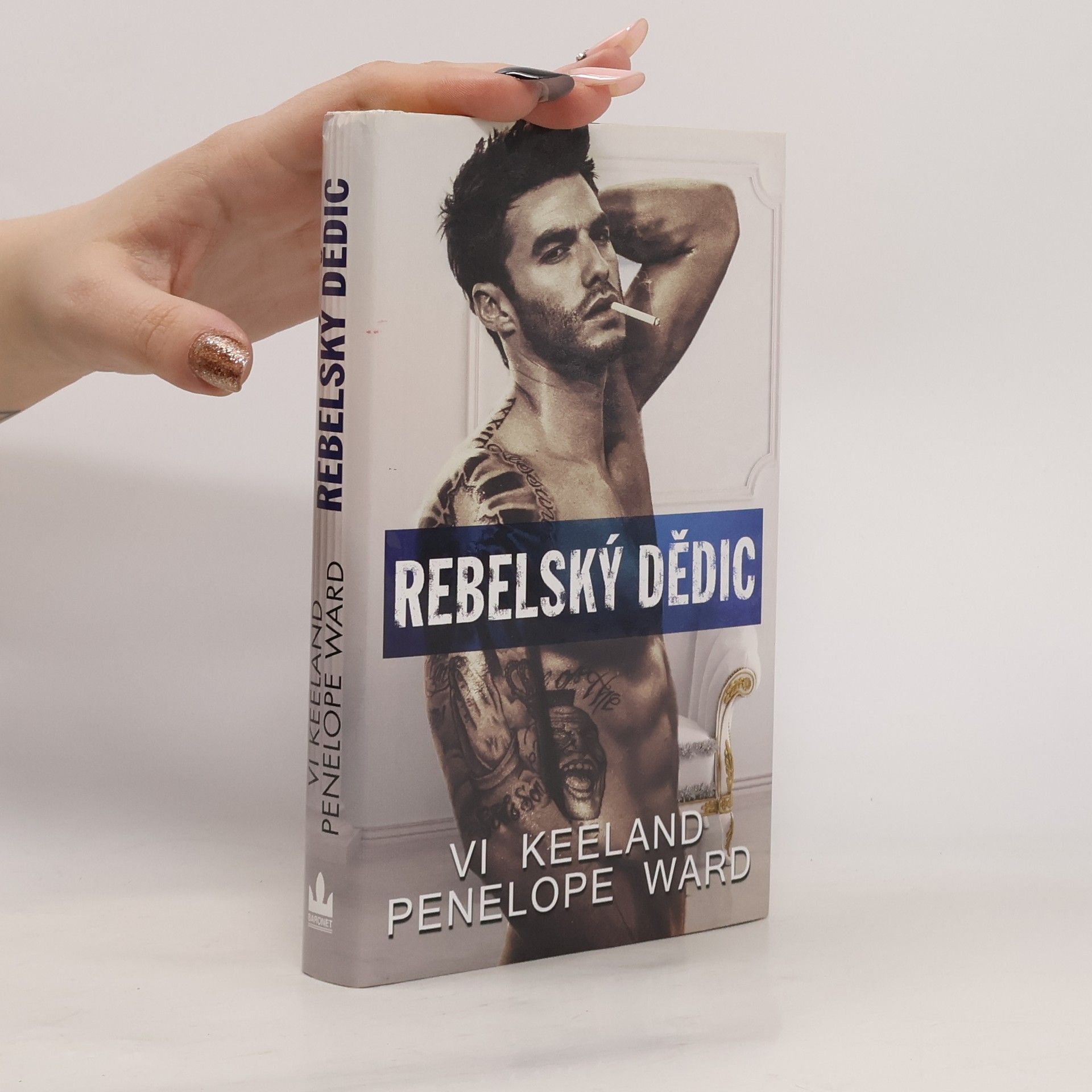 Vi Keeland Rebelský dědic