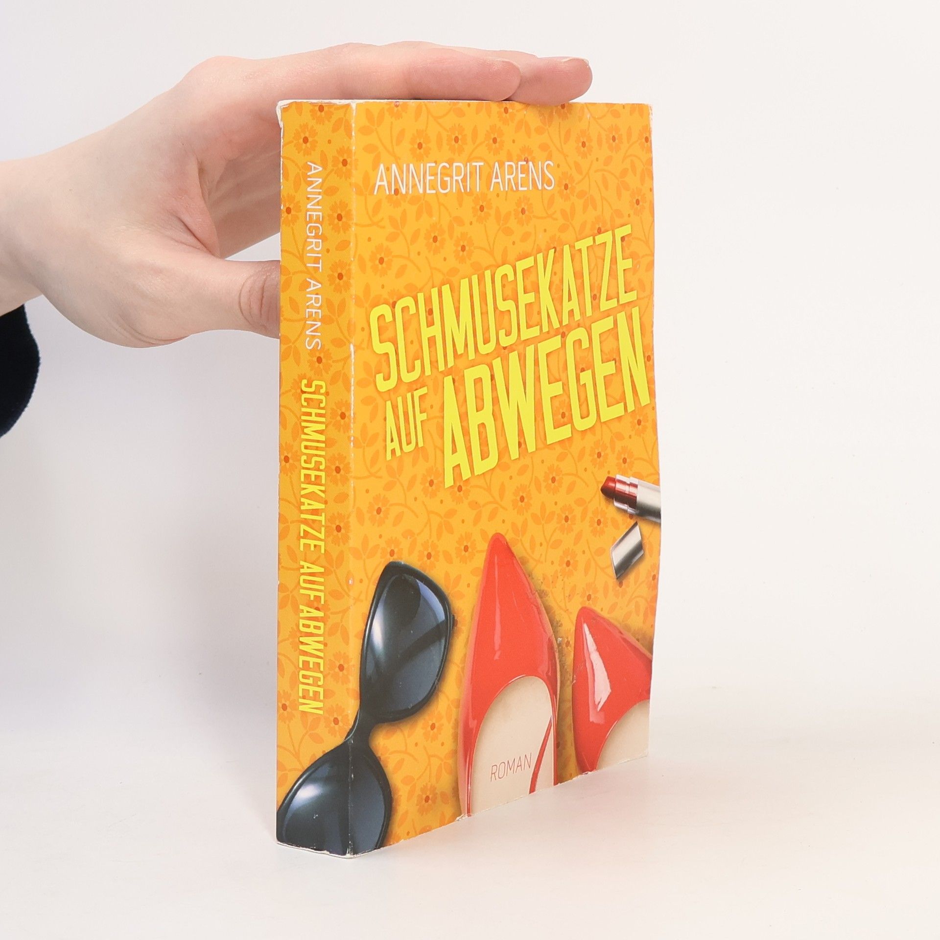 Schmusekatze auf Abwegen