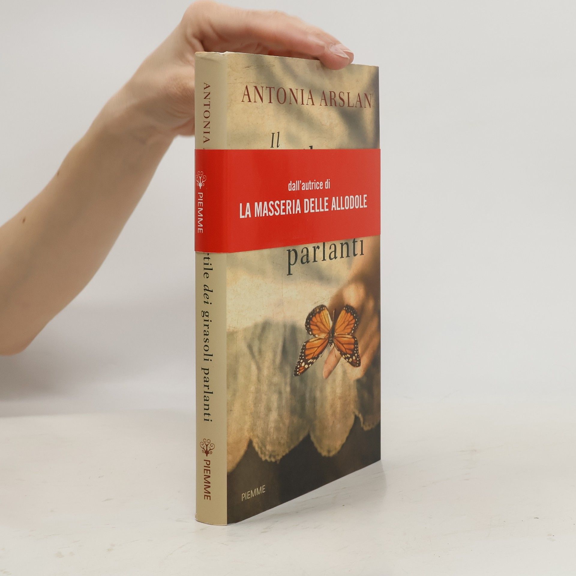 Il cortile dei girasoli parlanti