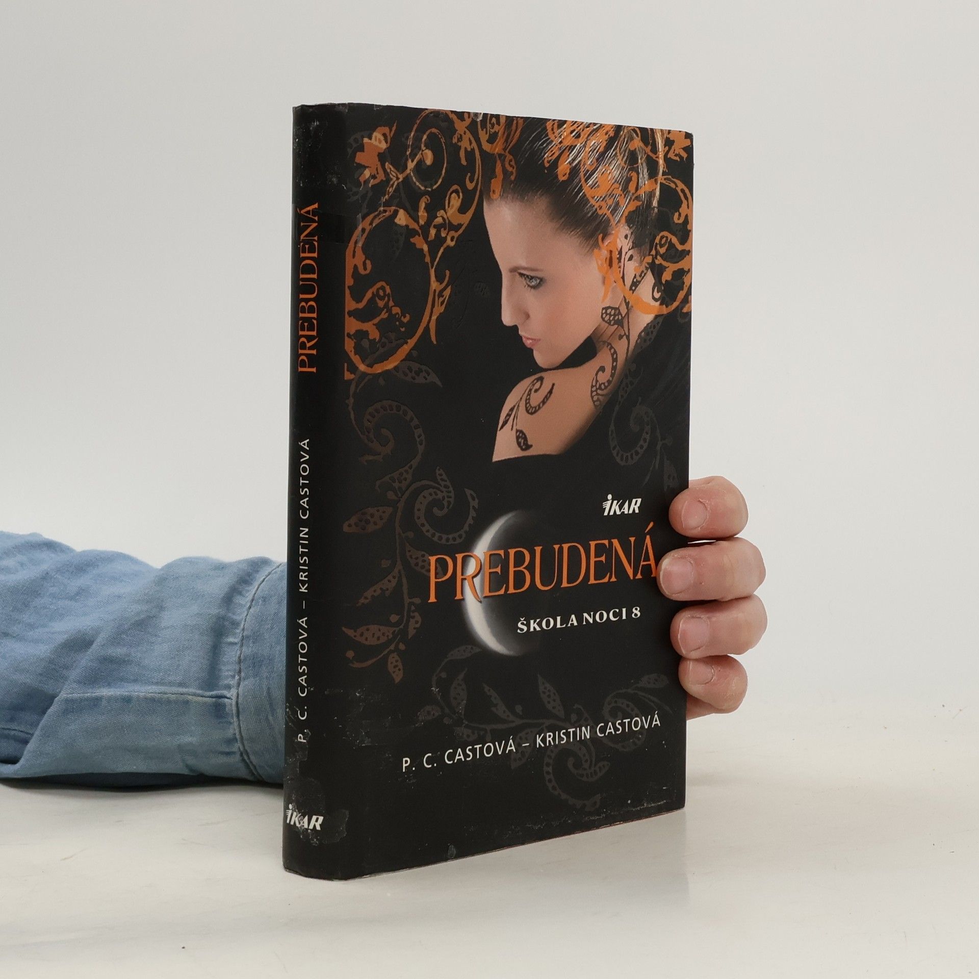 Phyllis Christine Cast Prebudená