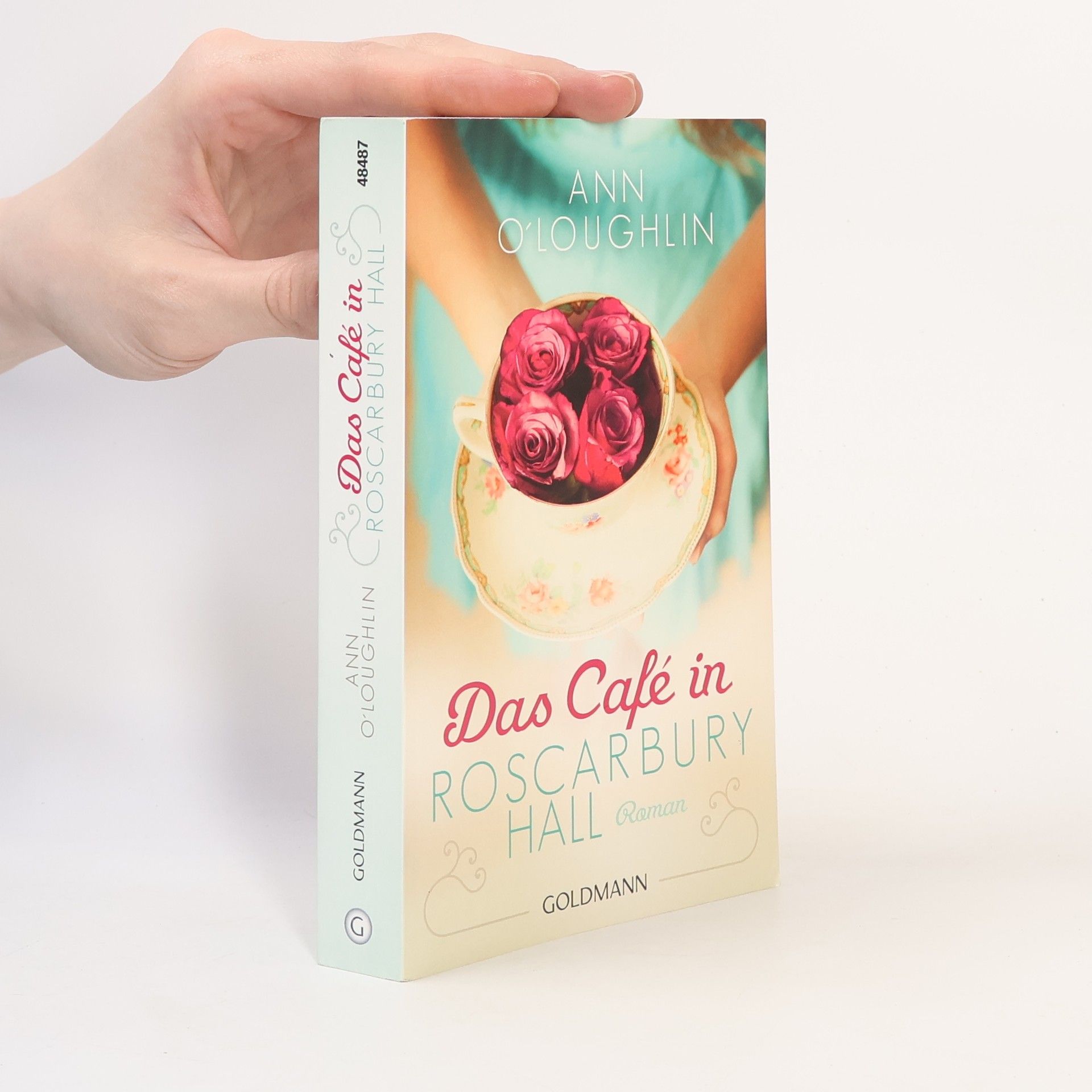 Ann O'Loughlin Das Café in Roscarbury Hall