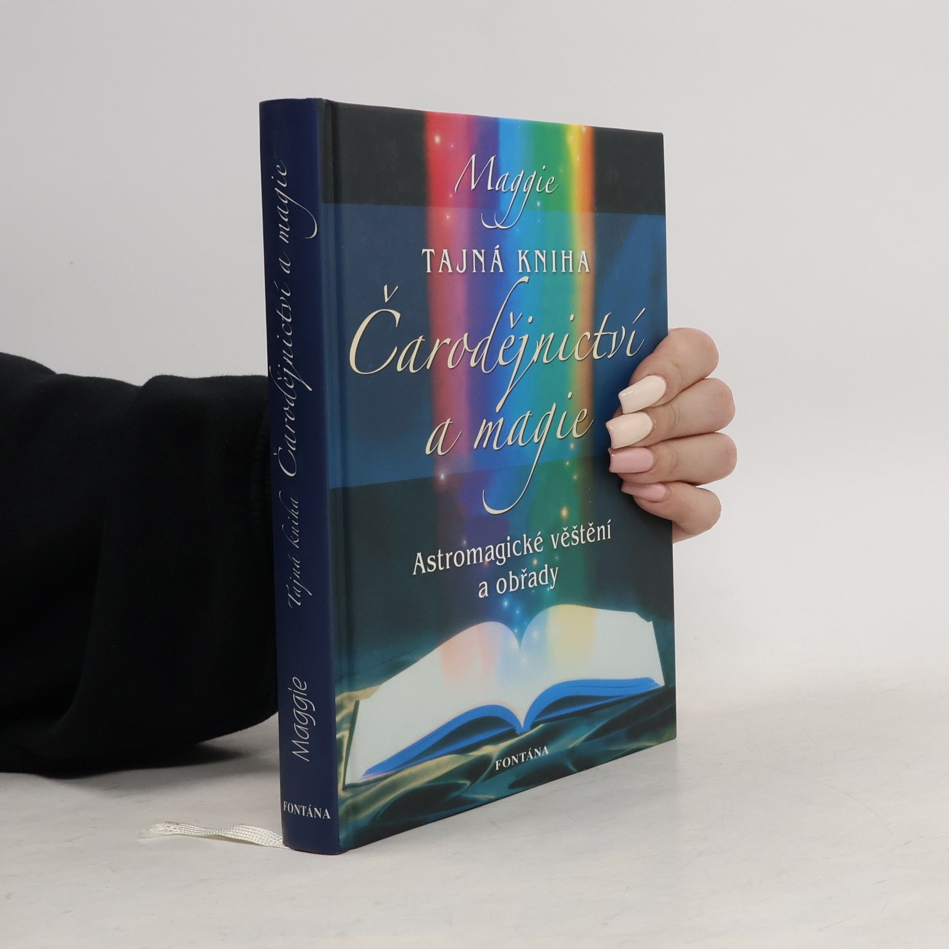 Maggie Böhmer Tajná kniha čarodějnictví a magie