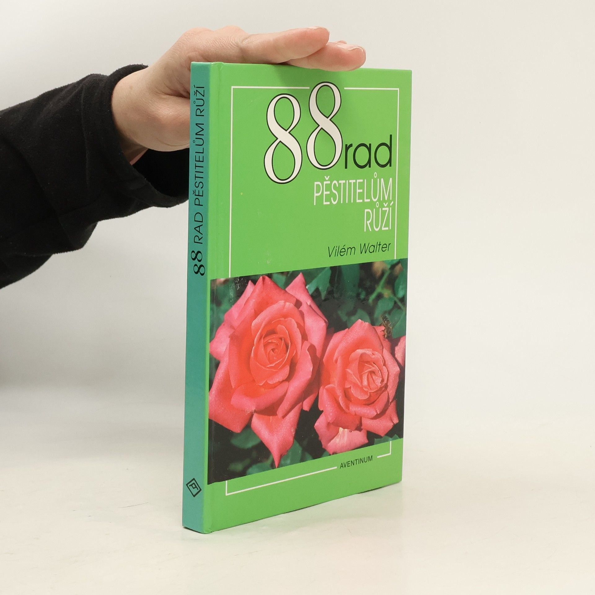 88 rad pěstitelům růží