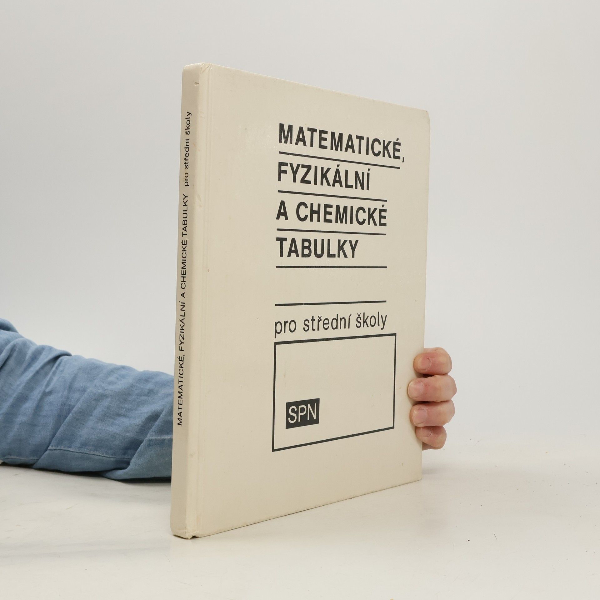 Jiří Mikulčák Matematické, fyzikální a chemické tabulky pro střední školy