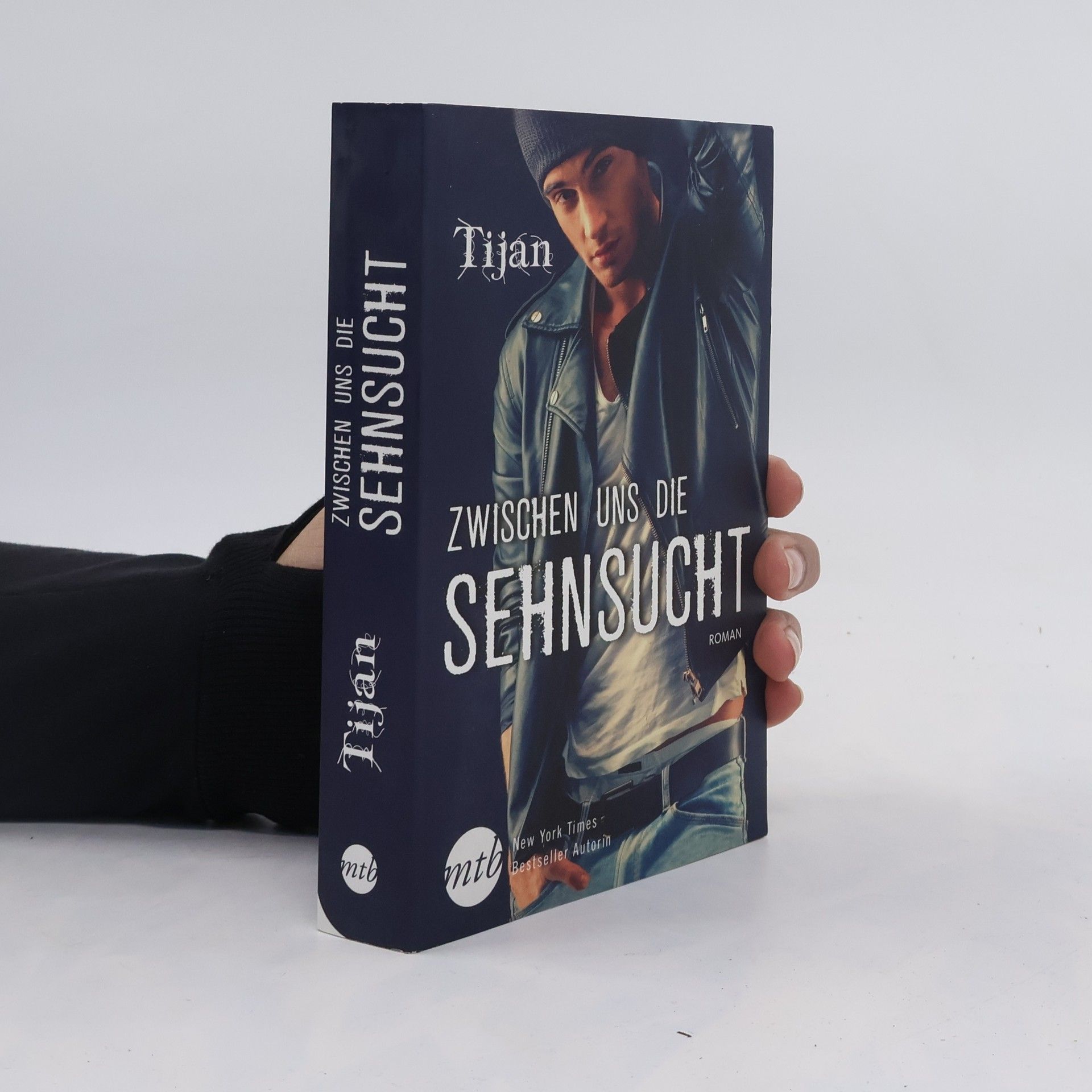 Tijan Zwischen uns die Sehnsucht