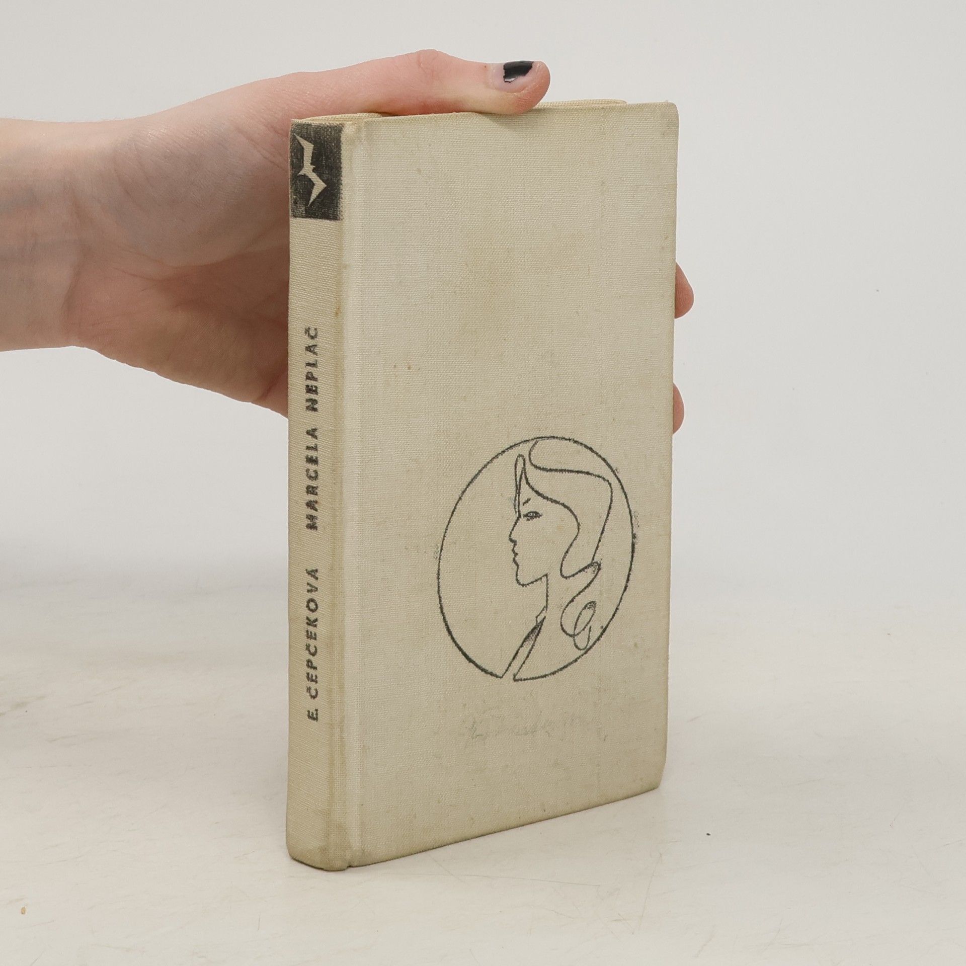 Elena Čepčeková Marcela, neplač