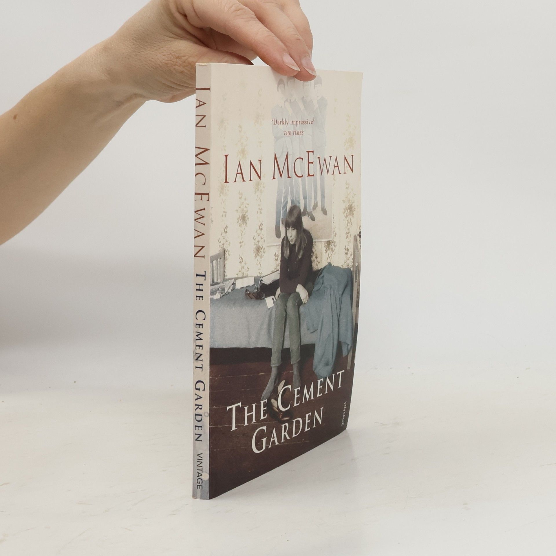 Ian McEwan The cement garden