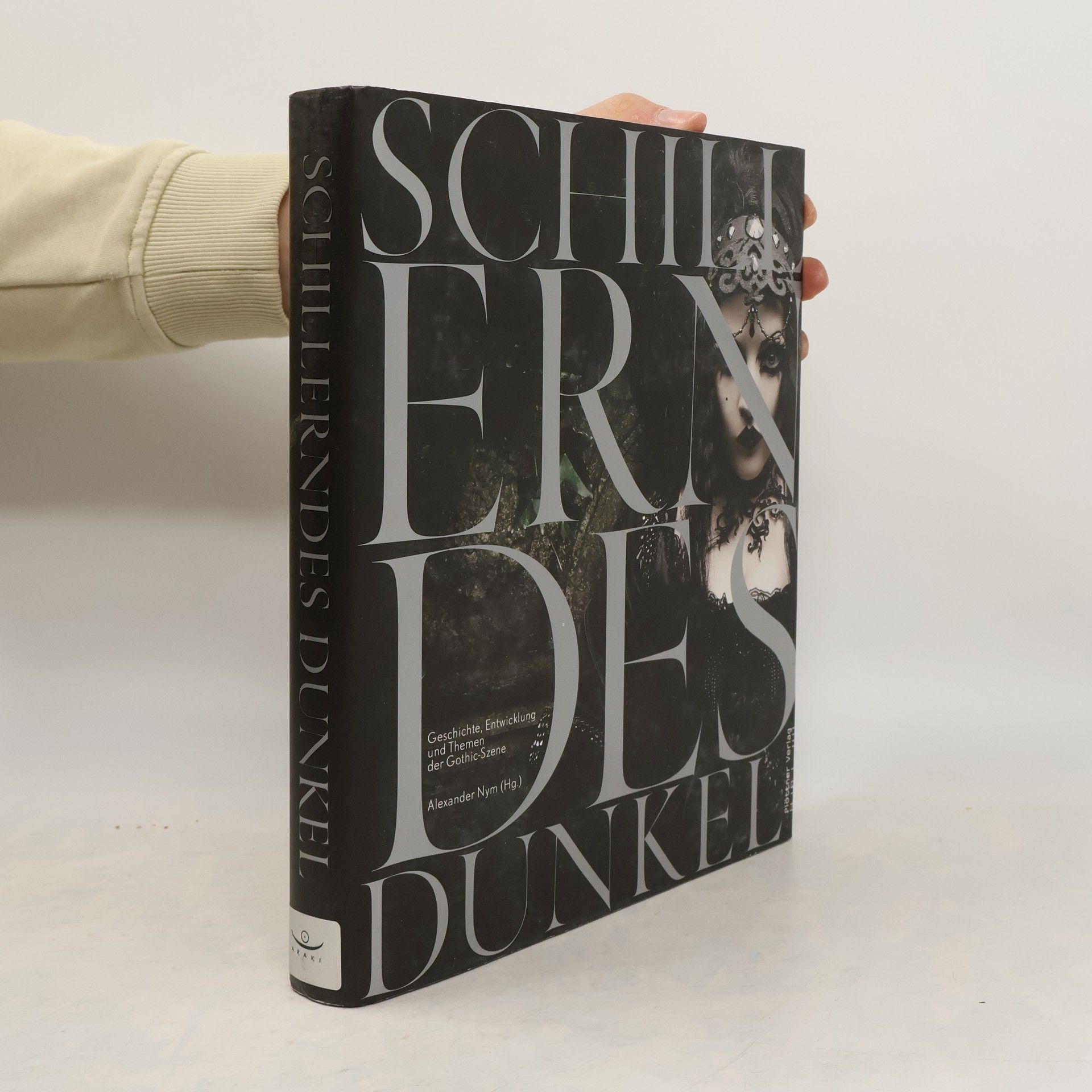 Alexander Nym Schillerndes Dunkel