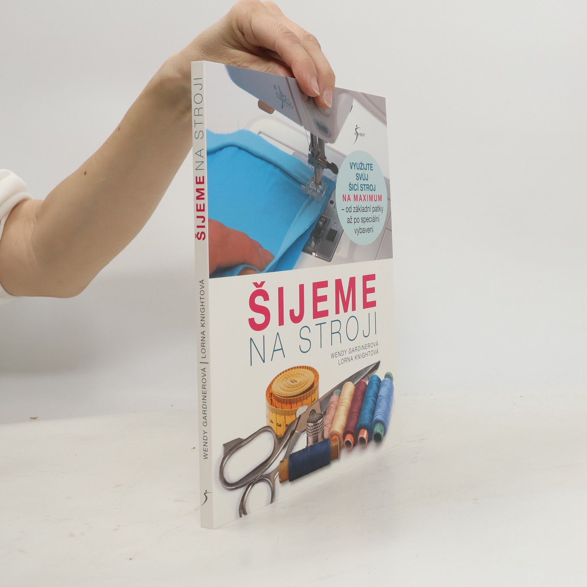 Wendy Gardiner Šijeme na stroji