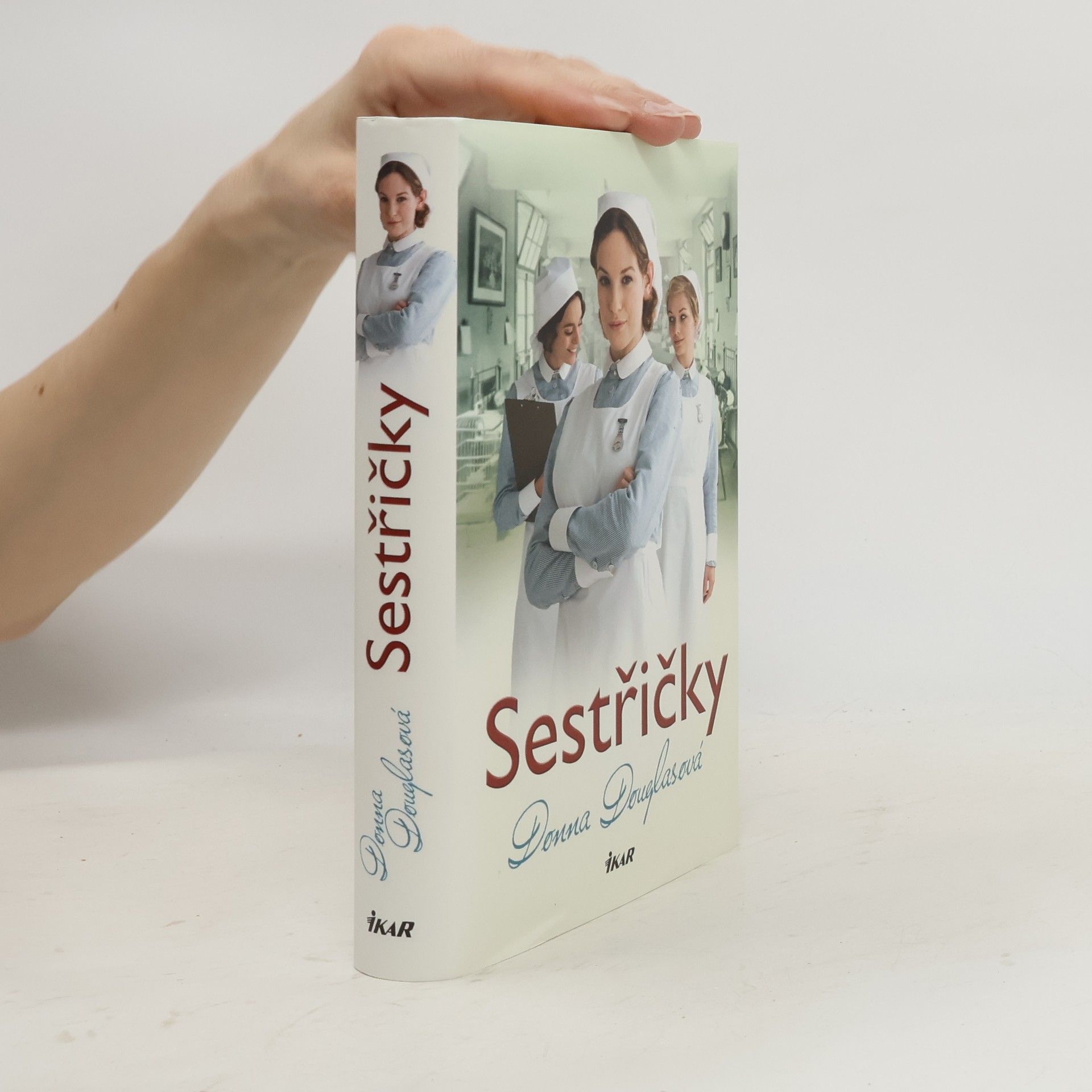 Donna Douglas Sestřičky