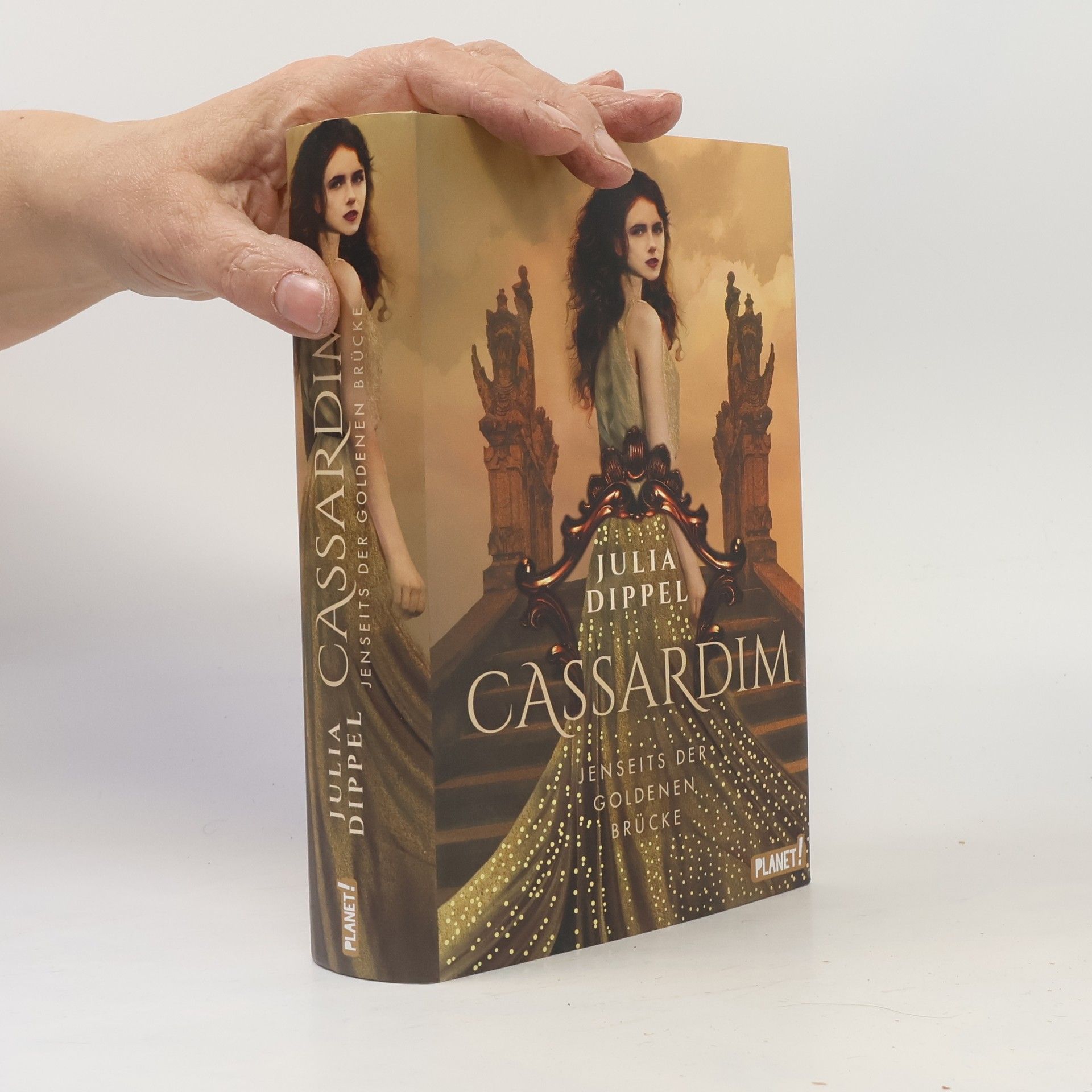Julia Dippel Cassardim - jenseits der goldenen Brücke
