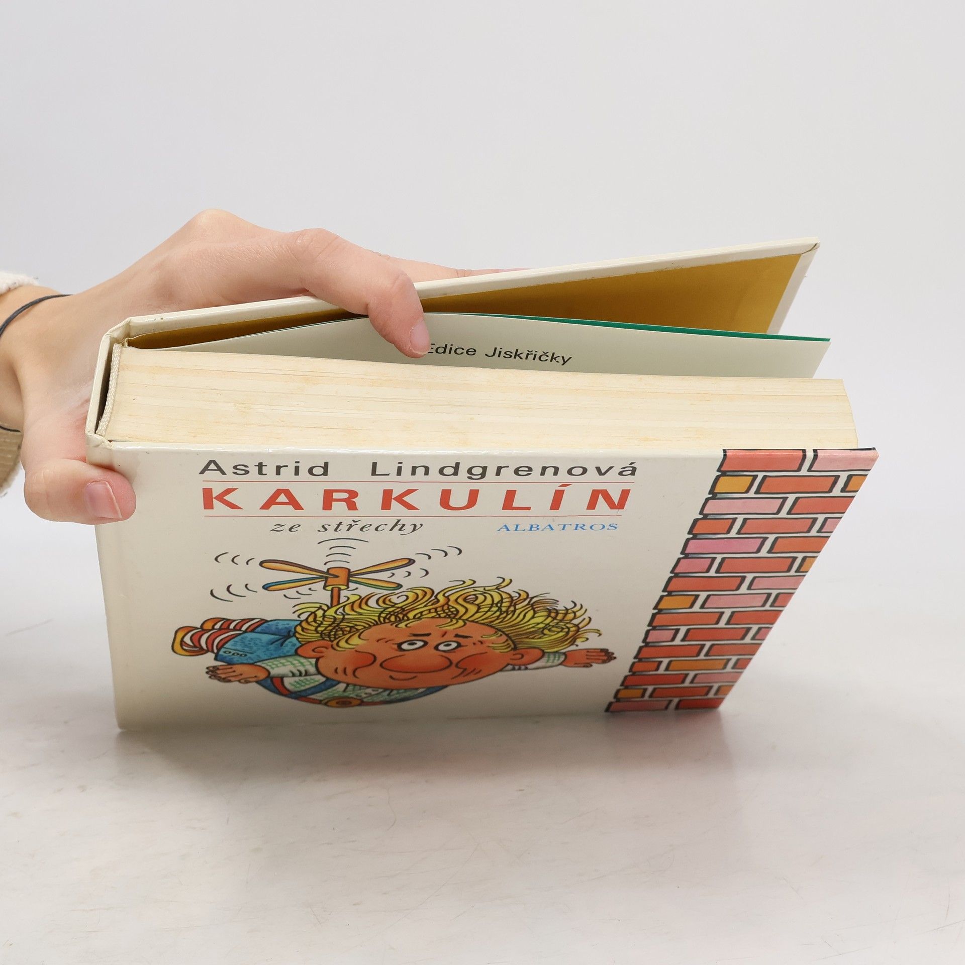 Astrid Lindgren Karkulín ze střechy